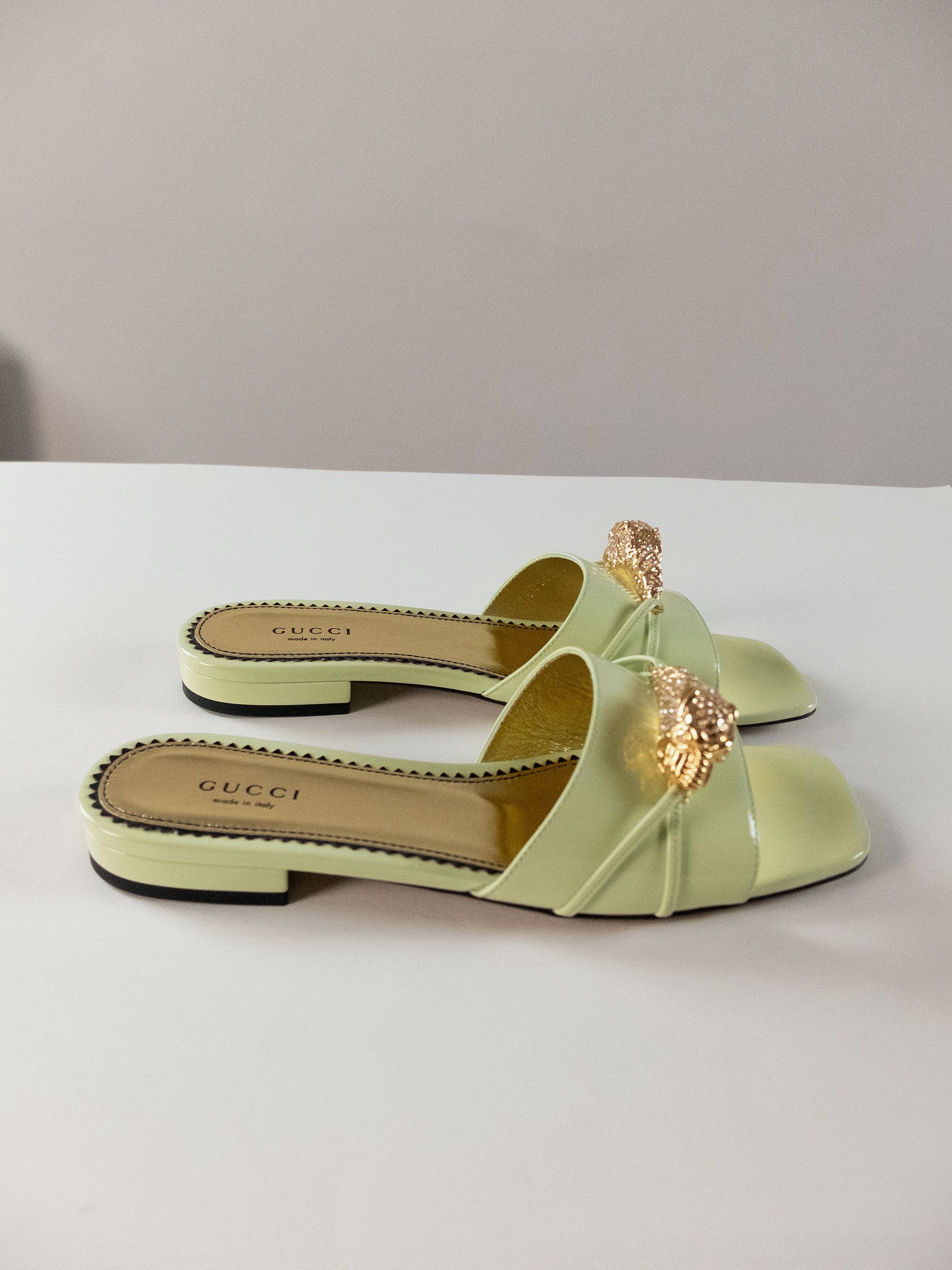 Gucci GUCCI green crystal snake head slide sandals slippers Size US 7.5 / IT 37.5 - 10 Thumbnail