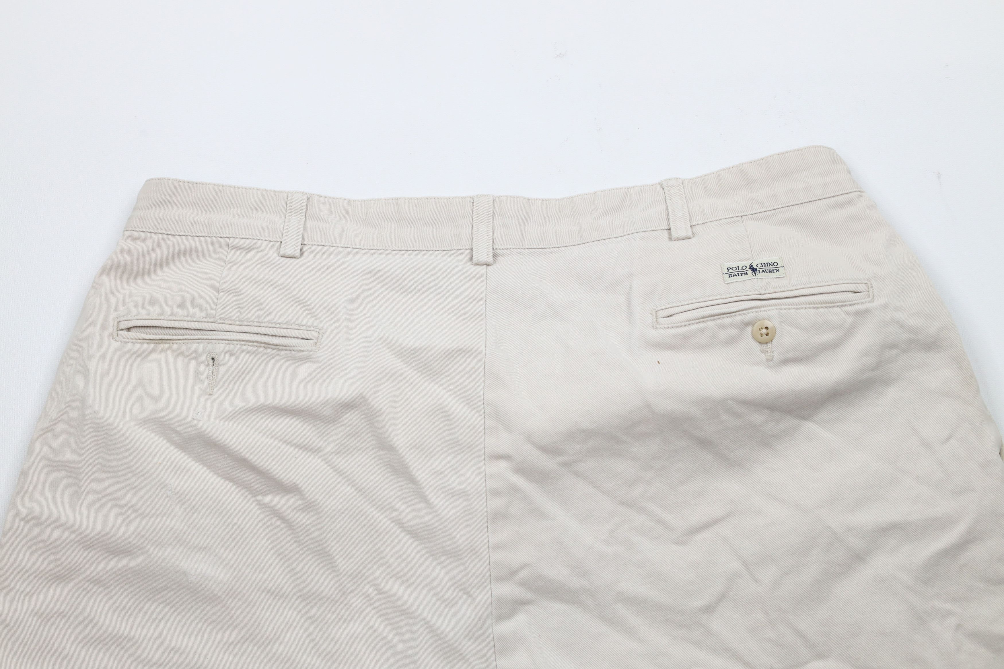Ralph Lauren × Vintage Vintage 90s Ralph Lauren Pleated Above Knee Chino Shorts Size US 36 / EU 52 - 11 Thumbnail