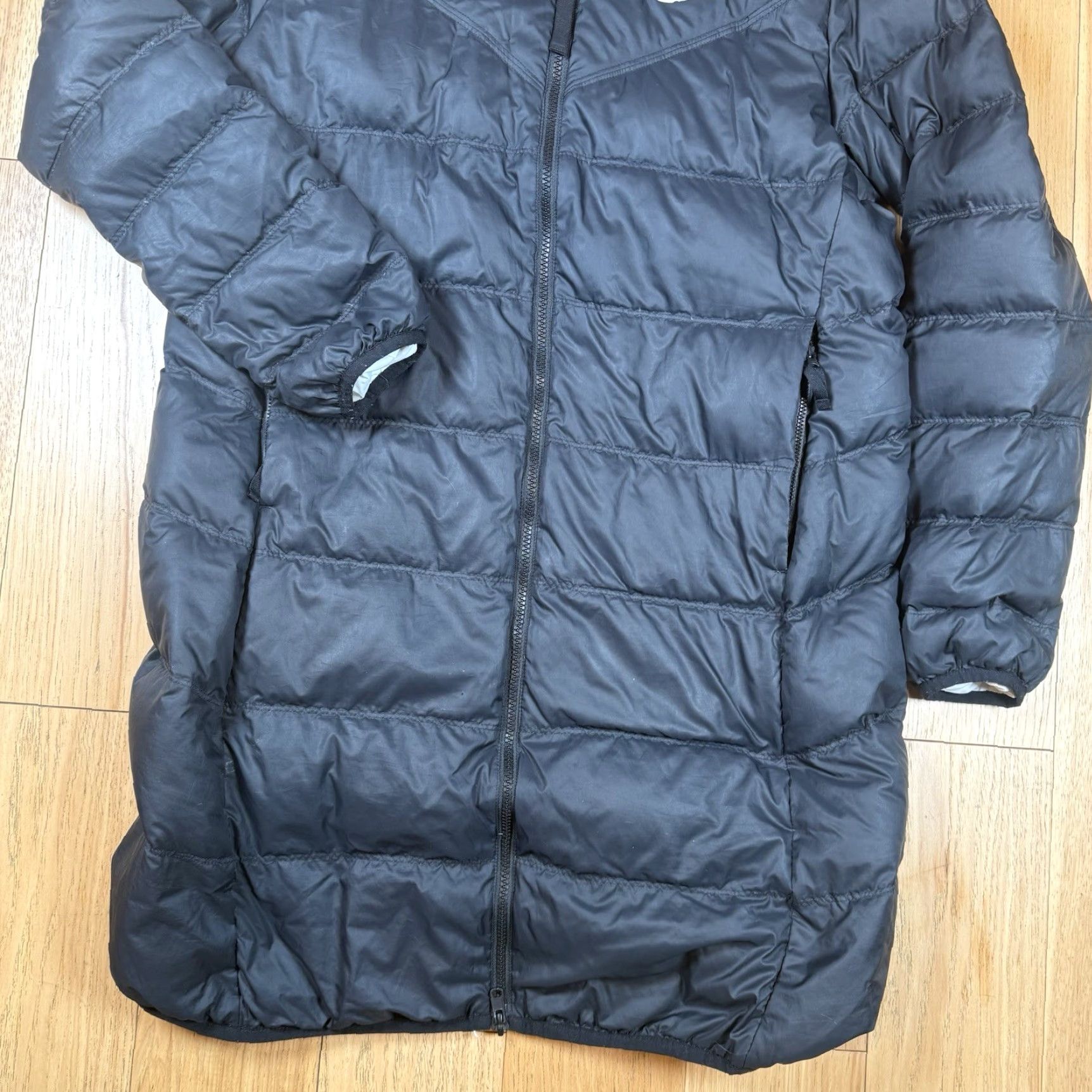 Nike Nike Reversible Puffer Jacket Women’s M Long Hooded Size M / US 6-8 / IT 42-44 - 3 Thumbnail