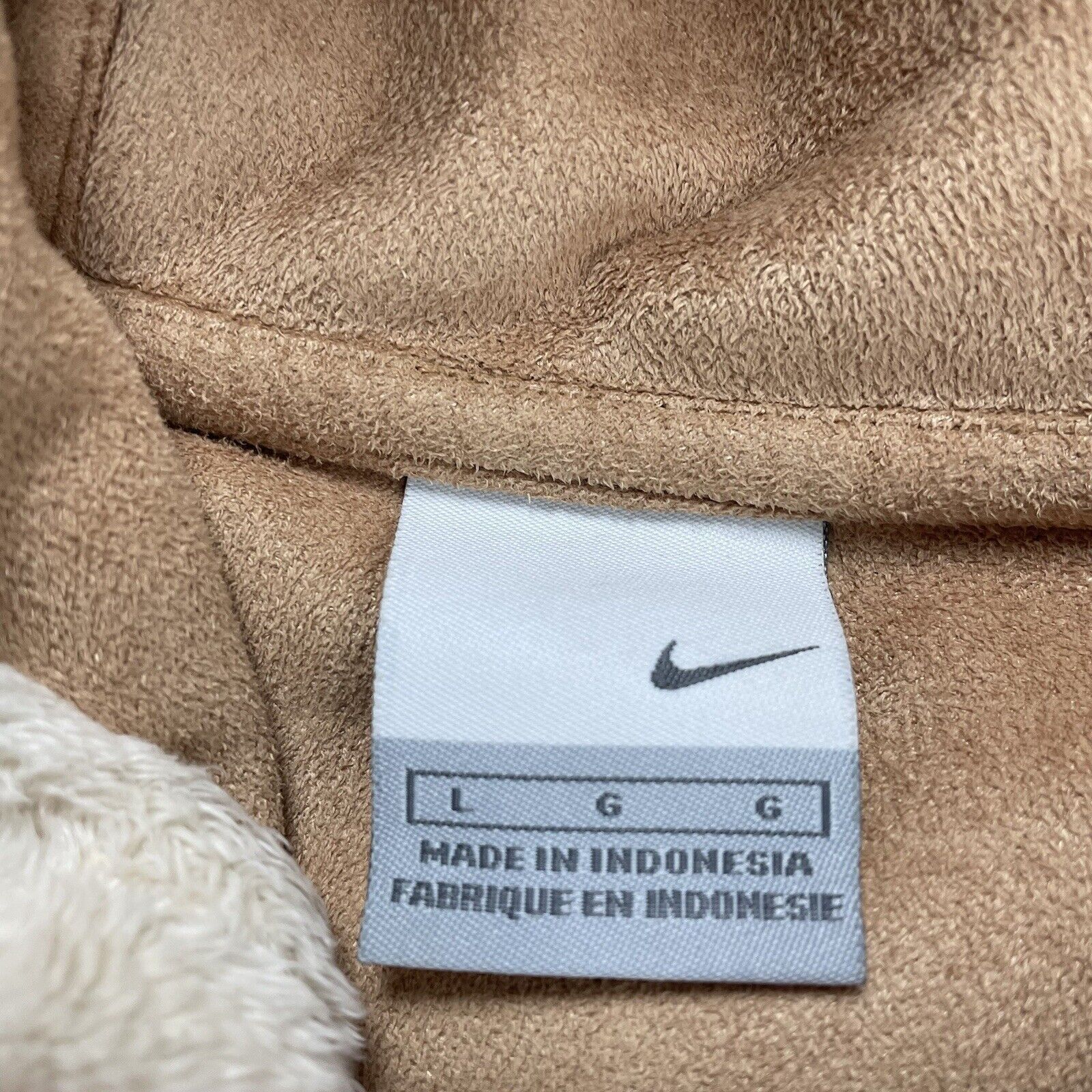 Nike Vintage Nike SB Air Suede Fur Jacket Windrunner Dunk 2004 L Size US L / EU 52-54 / 3 - 4 Thumbnail