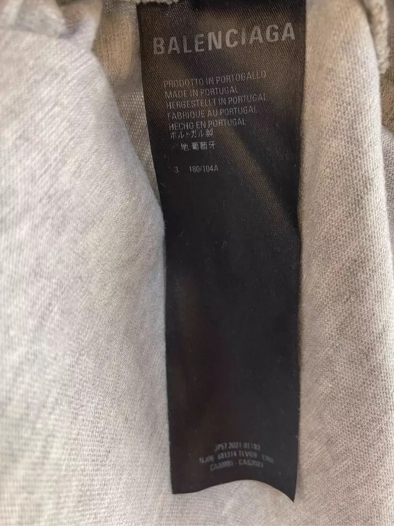 Balenciaga Balenciaga Logo Worn Crackle Letter Print Grey Short Sleev Size US L / EU 52-54 / 3 - 5 Thumbnail
