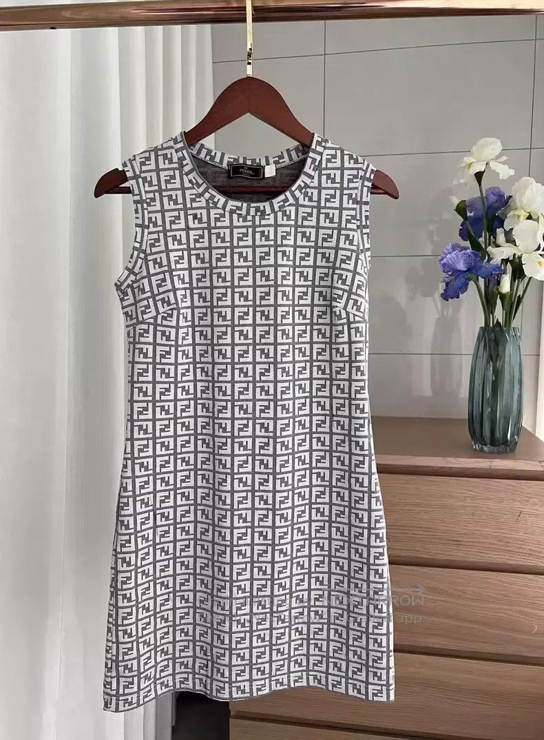 Fendi Fendi Elegant Double F Slim Antique Dress Size XS / US 0-2 / IT 36-38 - 1 Thumbnail