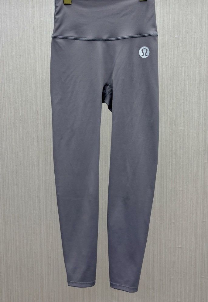 Lululemon Grey lululemon set Size S / US 4 / IT 40 - 2 Thumbnail