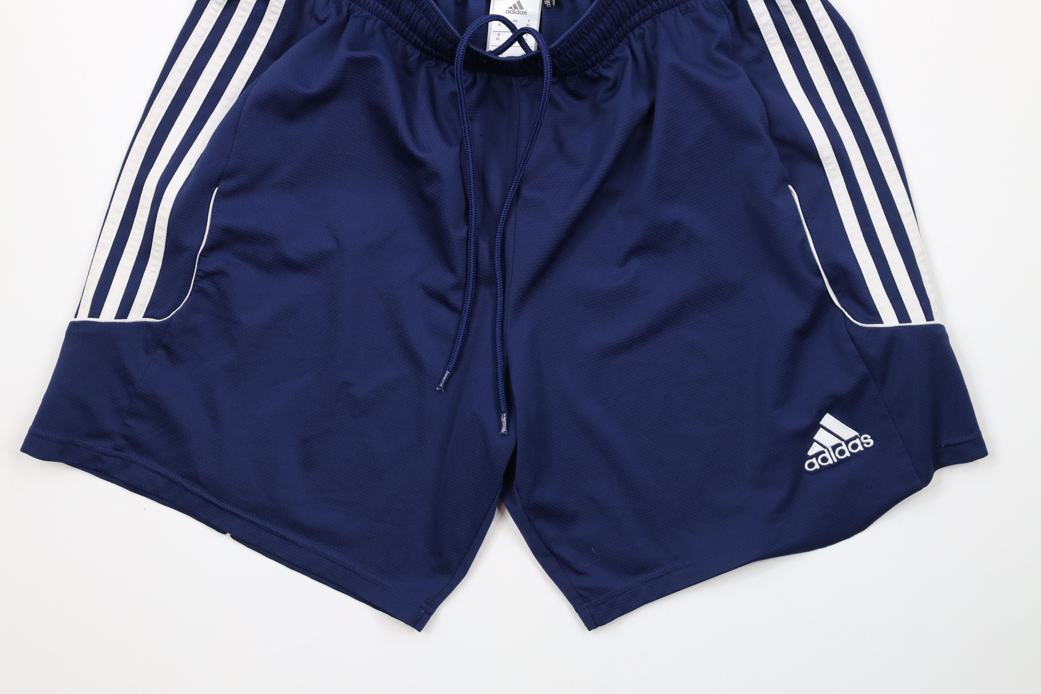 Adidas × Vintage Vintage Adidas Striped Running Jogging Soccer Shorts Blue Size US 36 / EU 52 - 3 Thumbnail