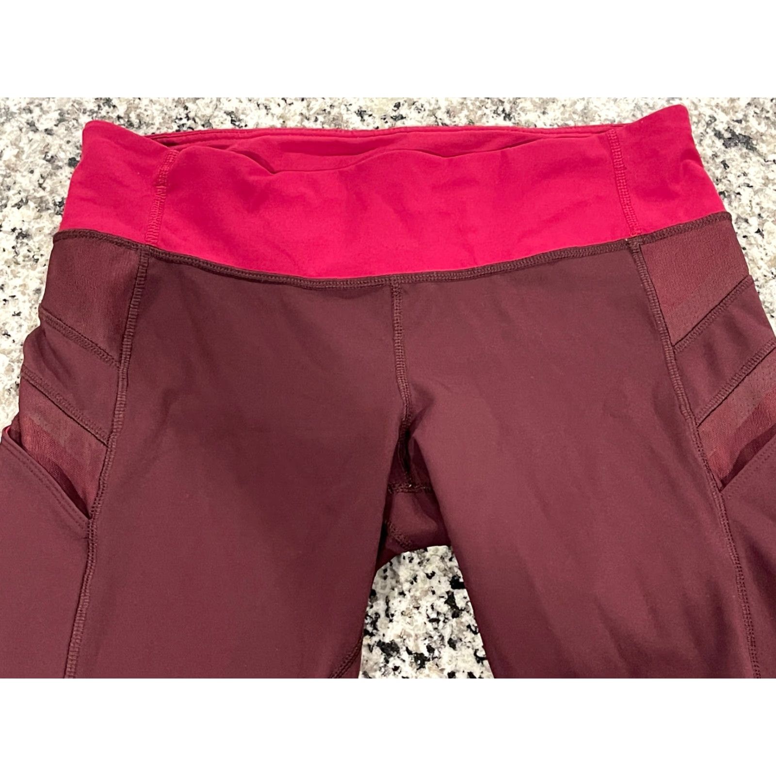 Lululemon Lululemon Leggings Crop Illumina Bordeaux Drama / Bumble Berry Size 8 Women’s Tights Pant Size 30" / US 8 / IT 44 - 2 Thumbnail