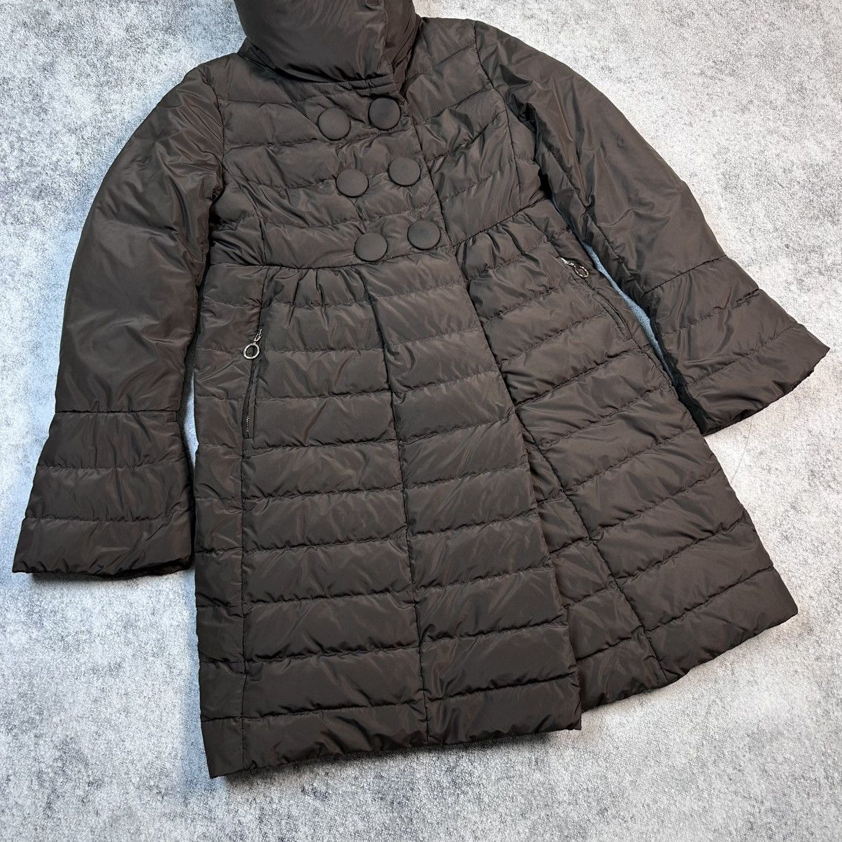 Moncler Luxury Moncler Johanna Down Coat Size XS / US 0-2 / IT 36-38 - 4 Thumbnail