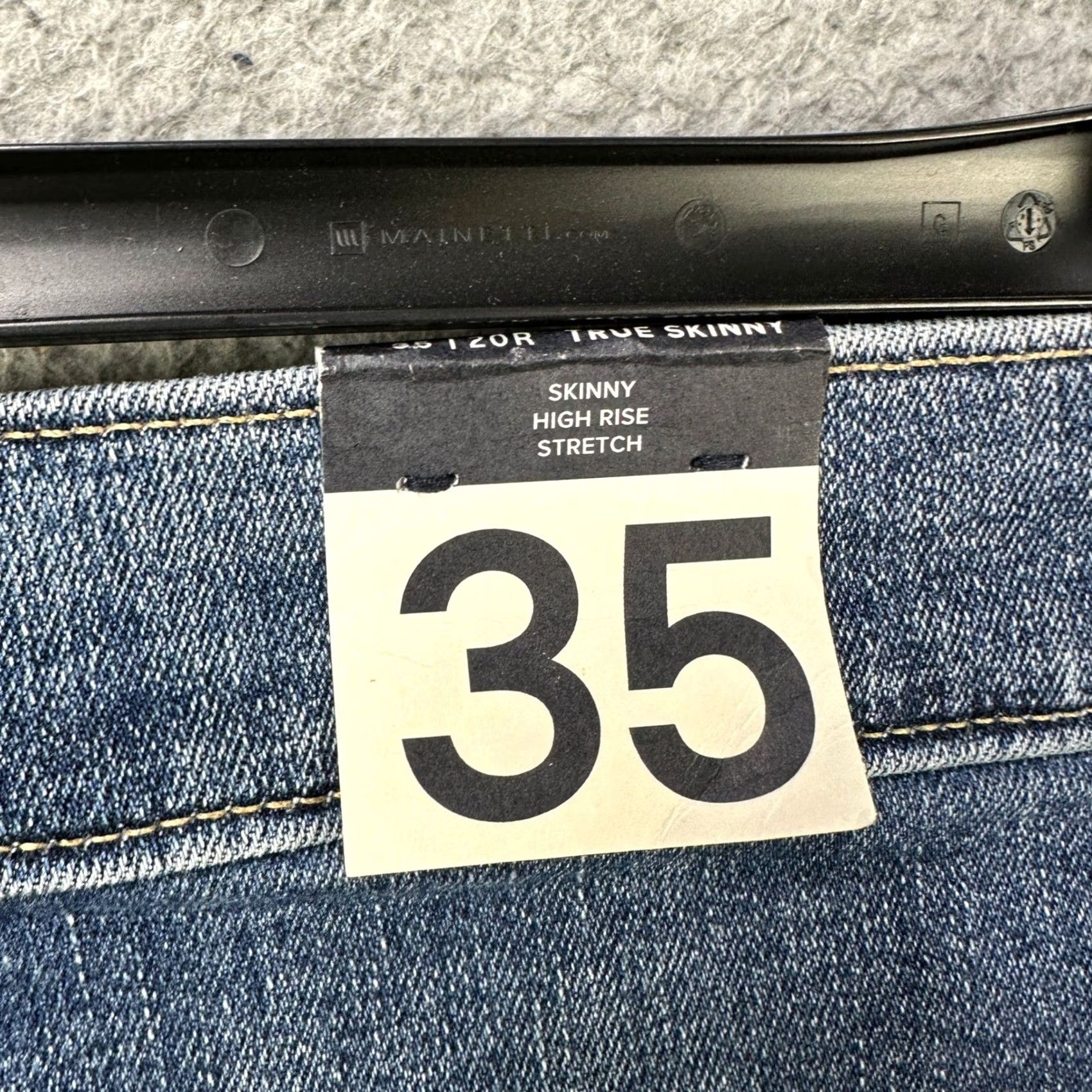 Gap Gap True Skinny Jeans Womens Blue Distressed High Rise Stretch Pocket NEW Size 42" / US 20 - 6 Thumbnail