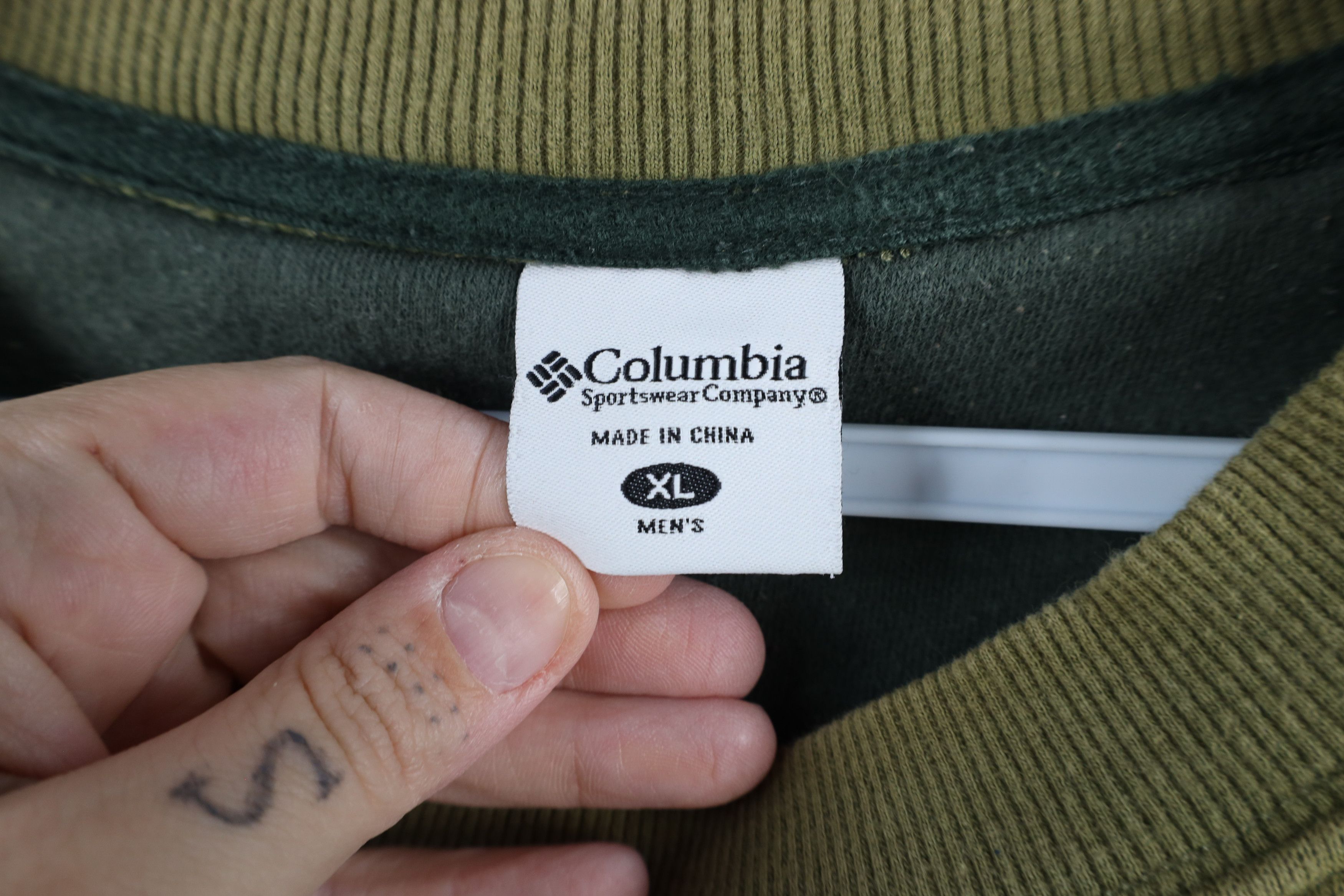 Columbia × Vintage Vintage 90s Columbia Heavyweight Crewneck Sweatshirt Green Size US XL / EU 56 / 4 - 6 Thumbnail