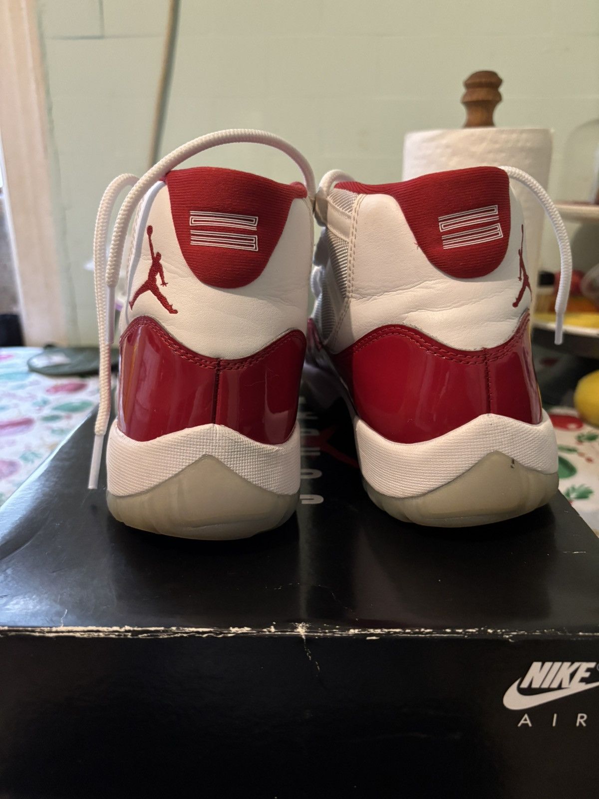 Jordan Brand × Nike JORDAN 11 CHERRY MENS US 9.5 Size US 9.5 / EU 42-43 - 5 Thumbnail