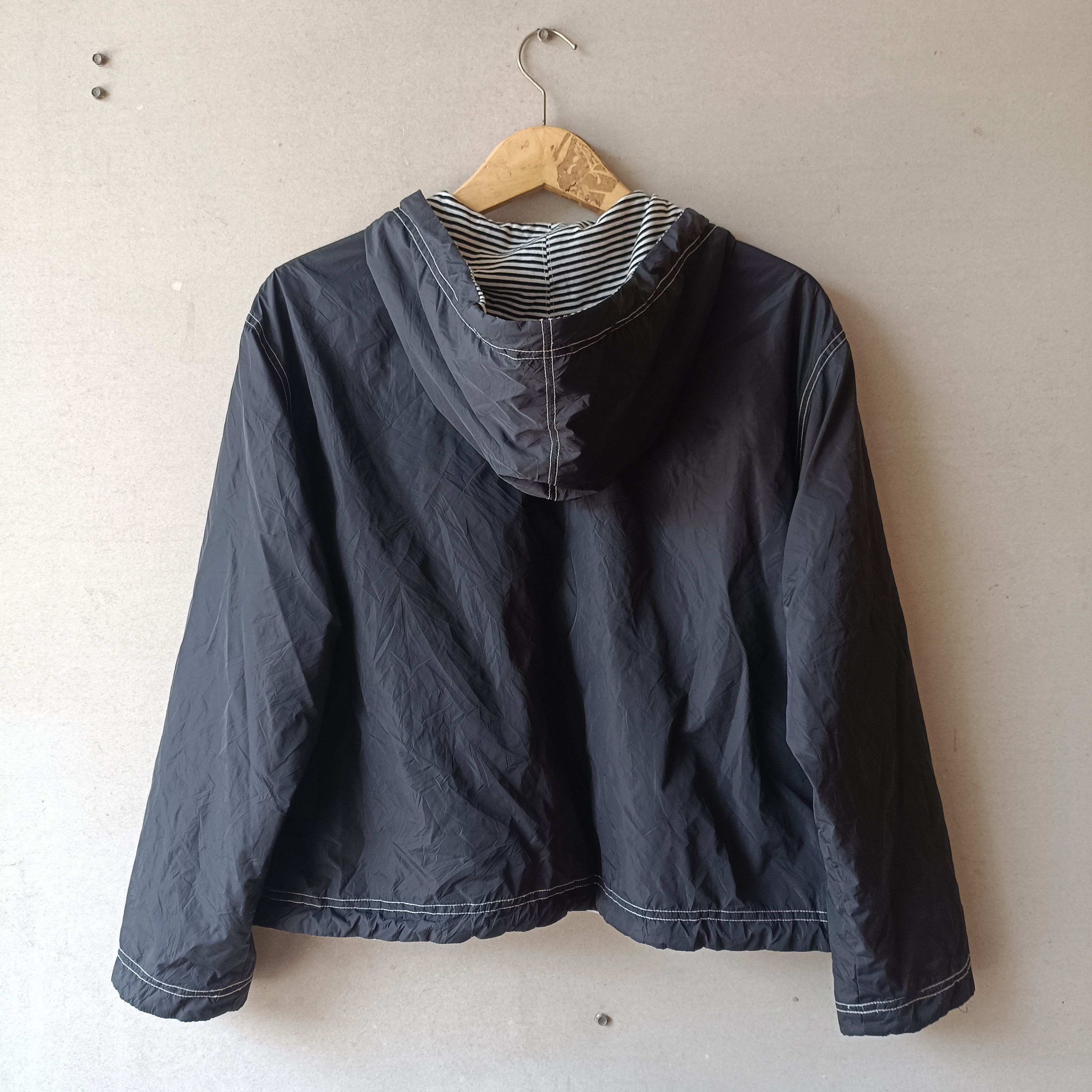 Courreges Vintage Courrèges Riversible nylon cropped jacket Hooded Size S / US 4 / IT 40 - 10 Thumbnail