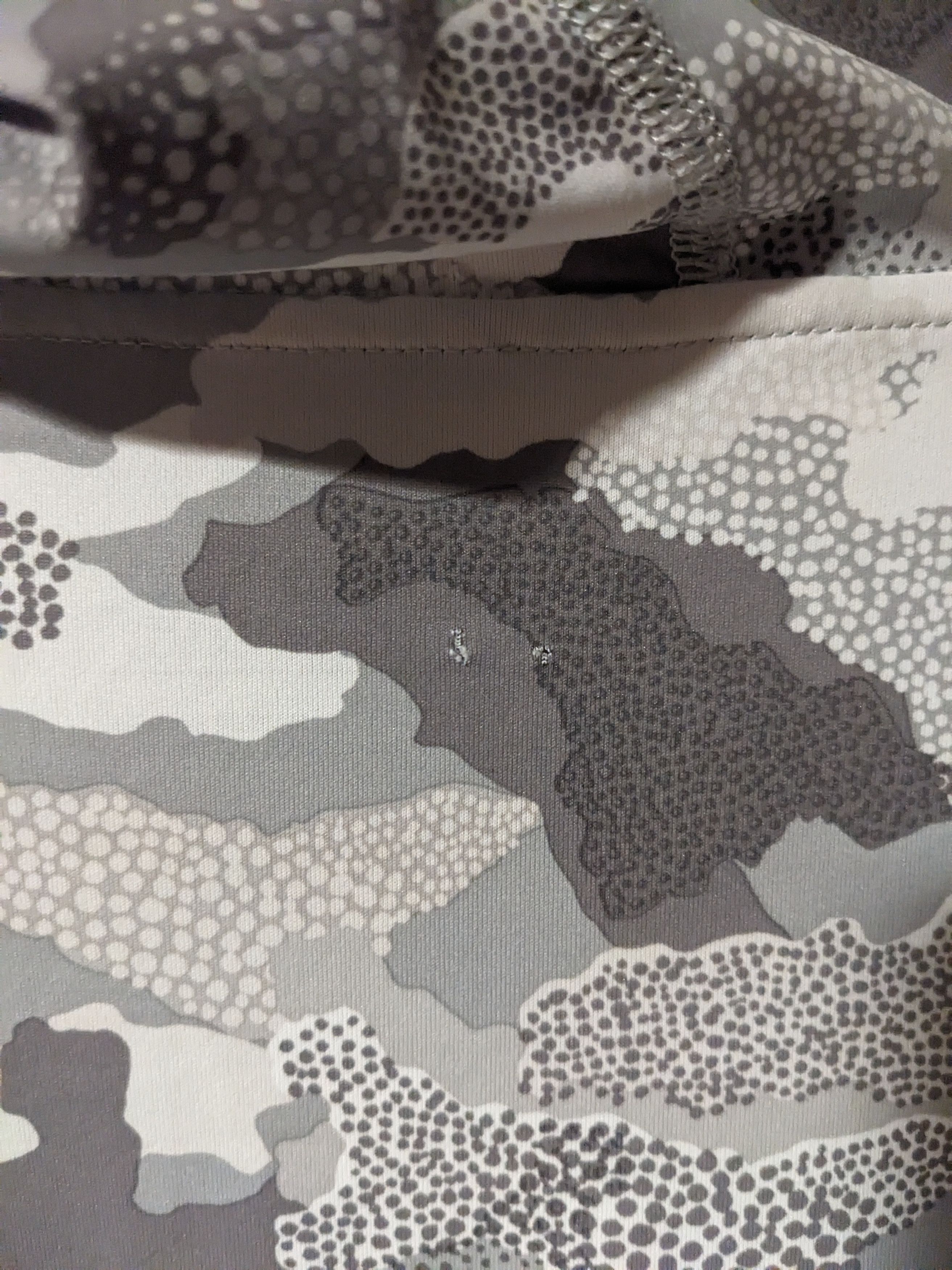 Designer × Patagonia Patagonia White Gray Camo Small Comfort Hoody II Size US S / EU 44-46 / 1 - 6 Thumbnail
