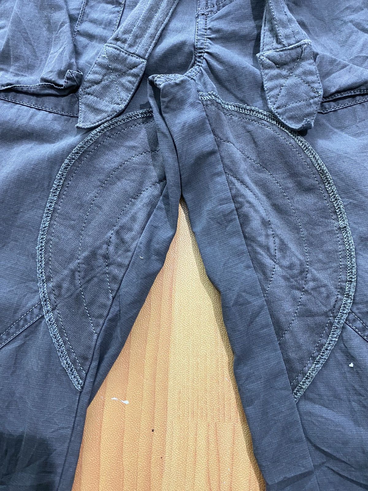 Diesel × Vintage 2000s Diesel Industry army cargo pants Size US 27 - 7 Thumbnail
