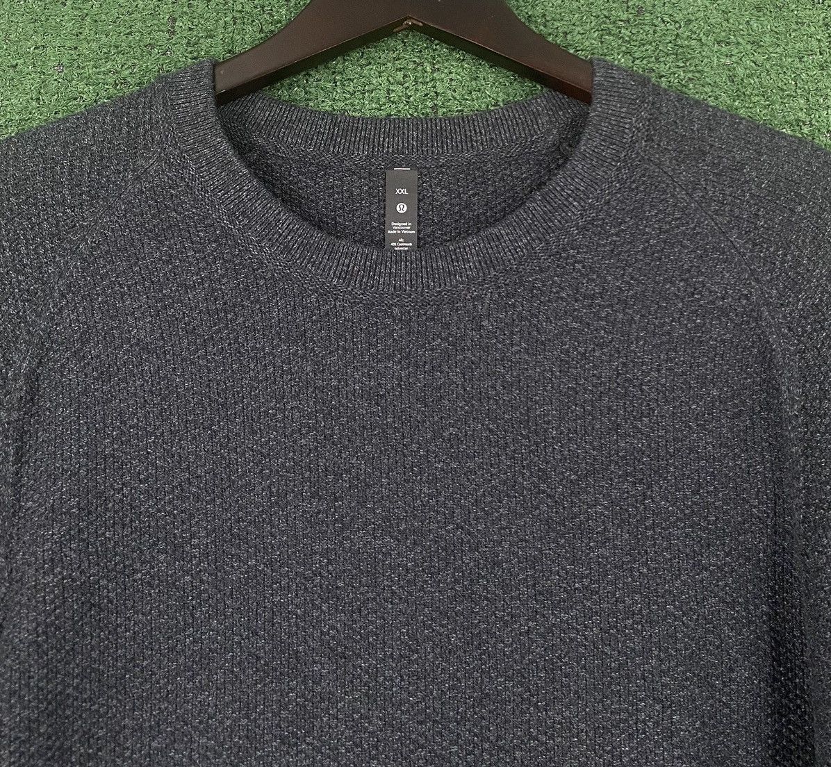 Lululemon New Lululemon Textured Knit Crewneck Heathered Black Sweater Size US XXL / EU 58 / 5 - 2 Thumbnail