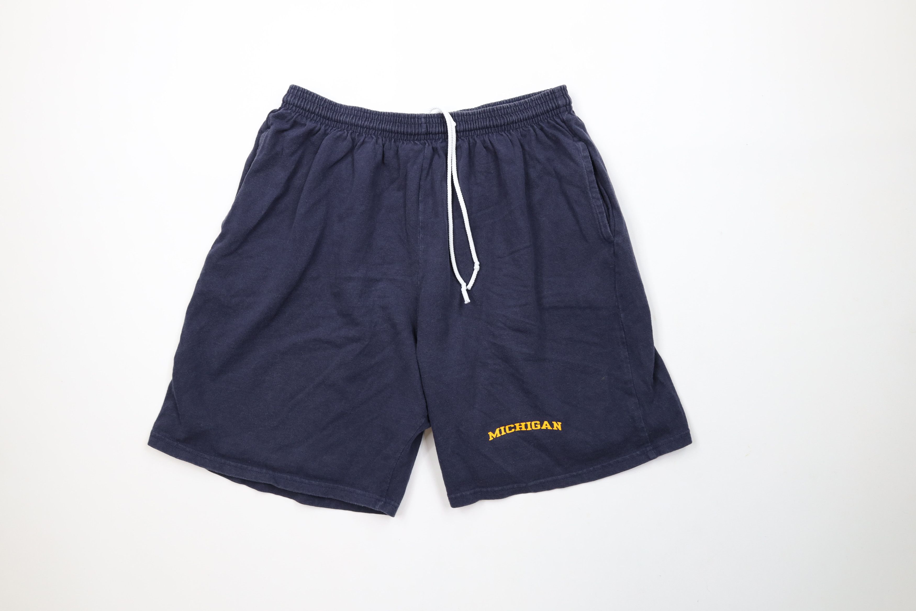 Vintage Vintage 90s University of Michigan Above Knee Shorts Blue Size US 36 / EU 52 - 1 Thumbnail