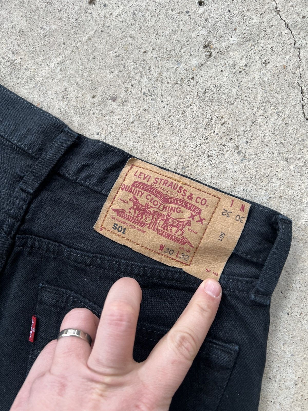 Levi's Vintage Clothing Levi's Vintage 501 Jeans Size US 30 / EU 46 - 4 Thumbnail