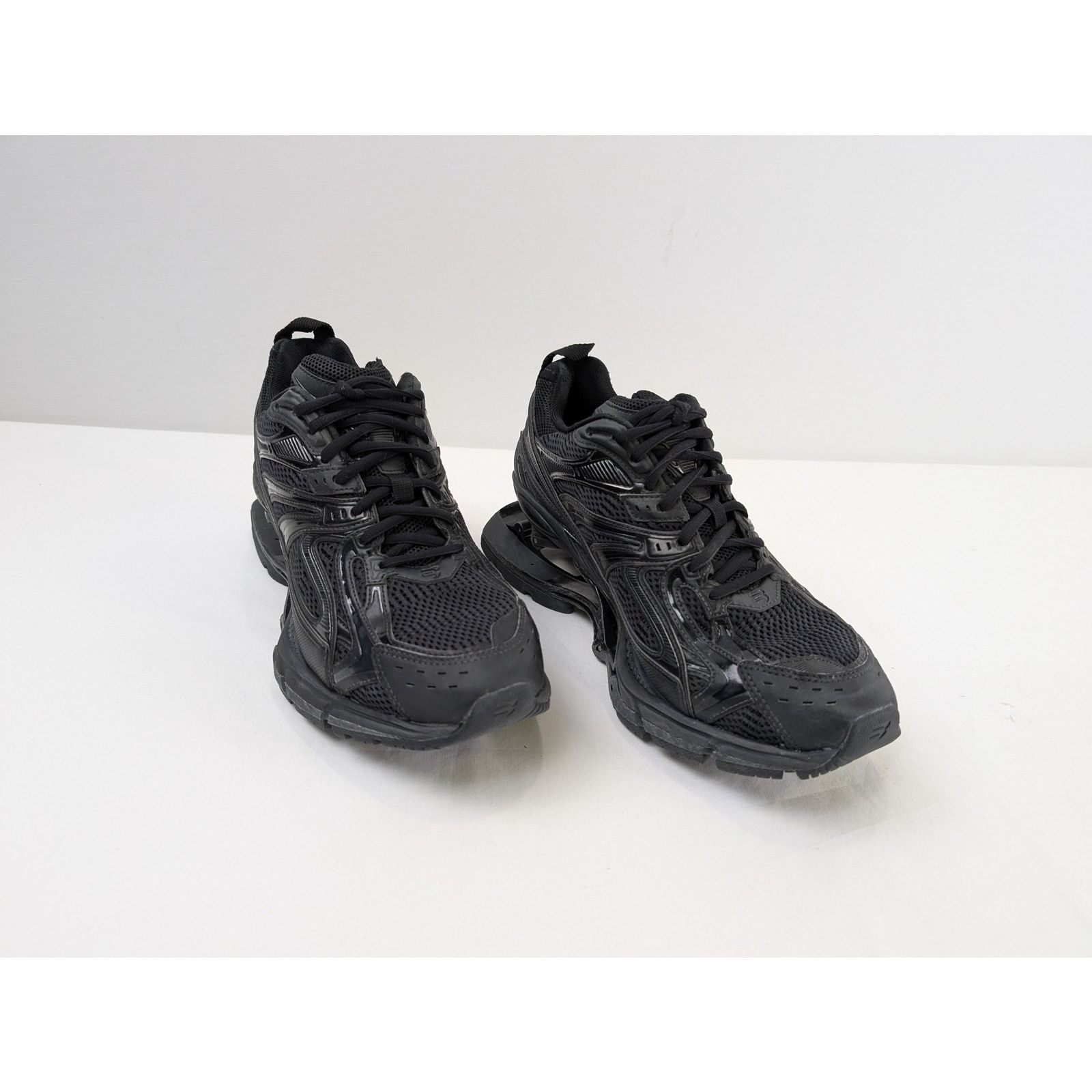 Balenciaga o1rshd1 Mesh Rubber Single X-Pander Sneakers in Black Size US 9 / EU 42 - 6 Thumbnail