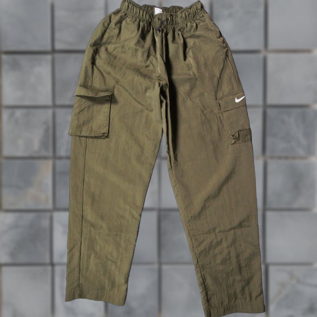 Nike Nike Pants Womens XS Green Windbreaker Cargo Pockets Baggy High Rise Ladies Size 26" / US 2 / IT 38 - 1 Thumbnail