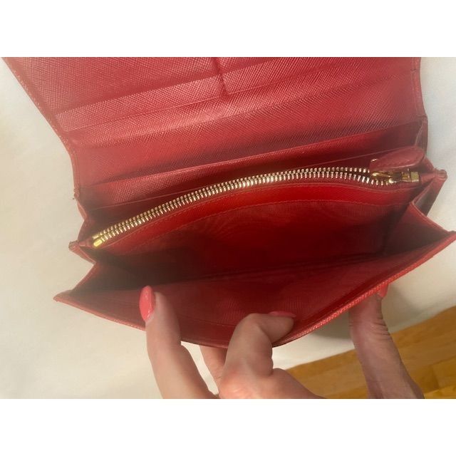 Prada Prada Red Saffiano Leather Continental Wallet With Gold-Tone Size ONE SIZE - 8 Thumbnail