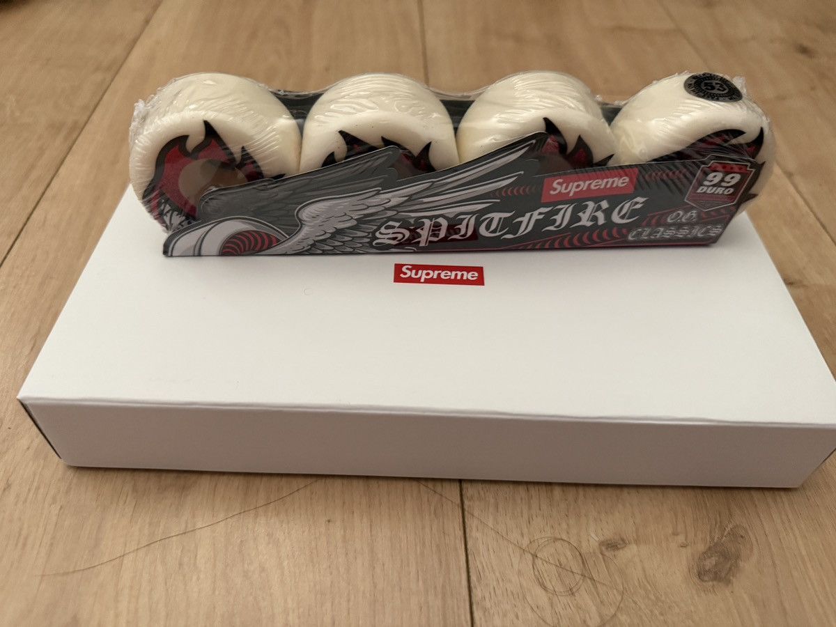 Supreme Supreme/Ride Shadowban Snowboard (157cm) | Grailed
