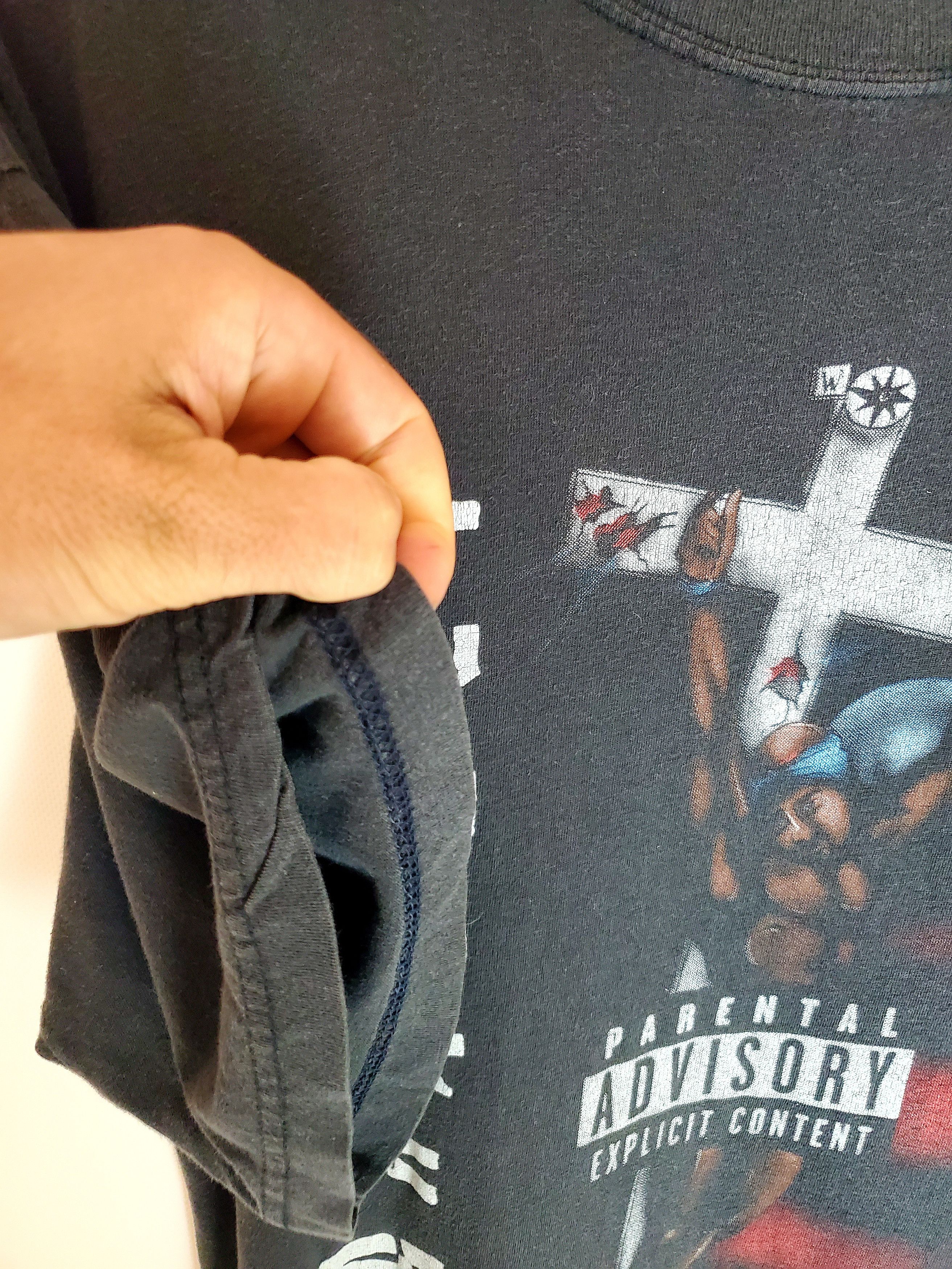 Rap Tees Vintage 90s Makaveli Family Tshirt rap tee size L Size US L / EU 52-54 / 3 - 10 Thumbnail