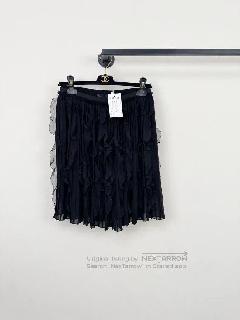 Givenchy Givenchy Size40 Half Skirt Size XL / US 12-14 / IT 48-50 - 1 Thumbnail