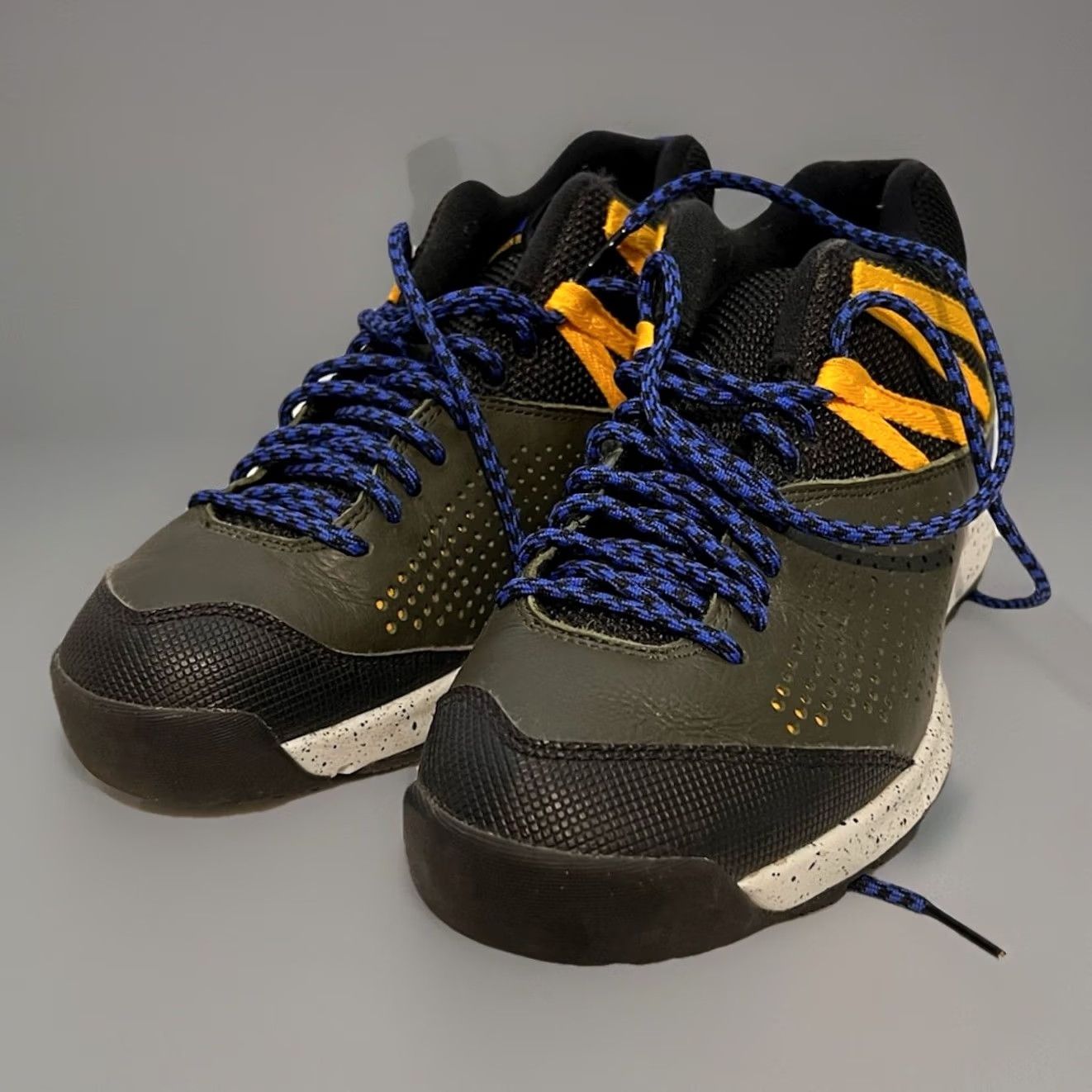 Nike Nike Okwahn 2 Sneaker Mens Size 7 Green Navy Yellow 525367-300 90s Breathable Comfort Athletic Casual Shoes Size US 7 / EU 40 - 2 Thumbnail