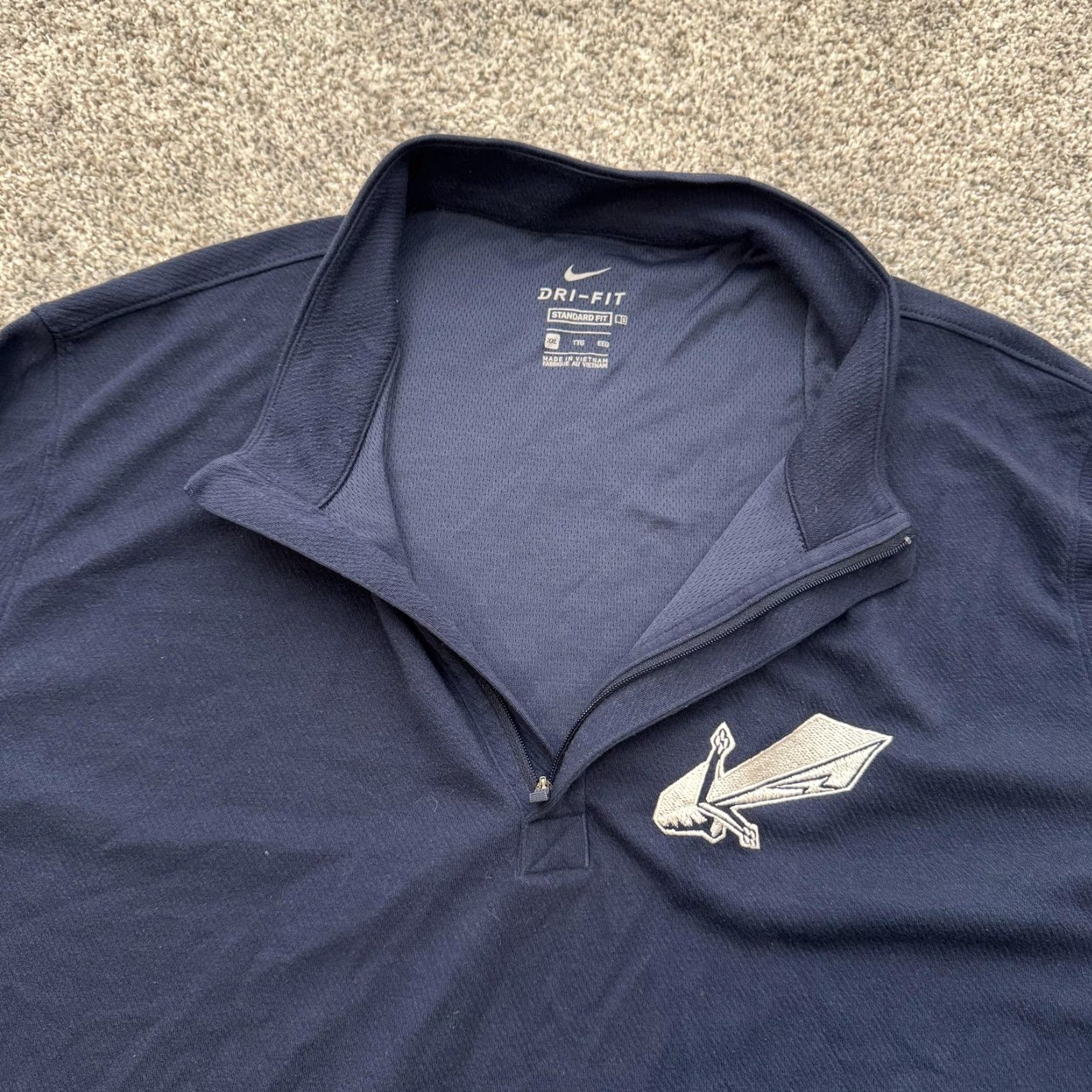 Nike Nike Dri-FIT Pullover Shirt Mens 2XL Navy Blue Long Sleeve Quarter Zip Sword Logo Size US XXL / EU 58 / 5 - 4 Thumbnail