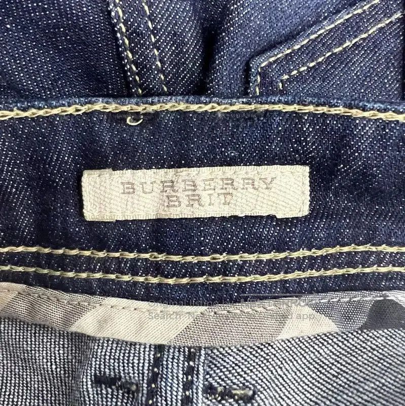 Burberry Burberry Women's Dark Blue Denim Pants. Size 28" / US 6 / IT 42 - 3 Thumbnail