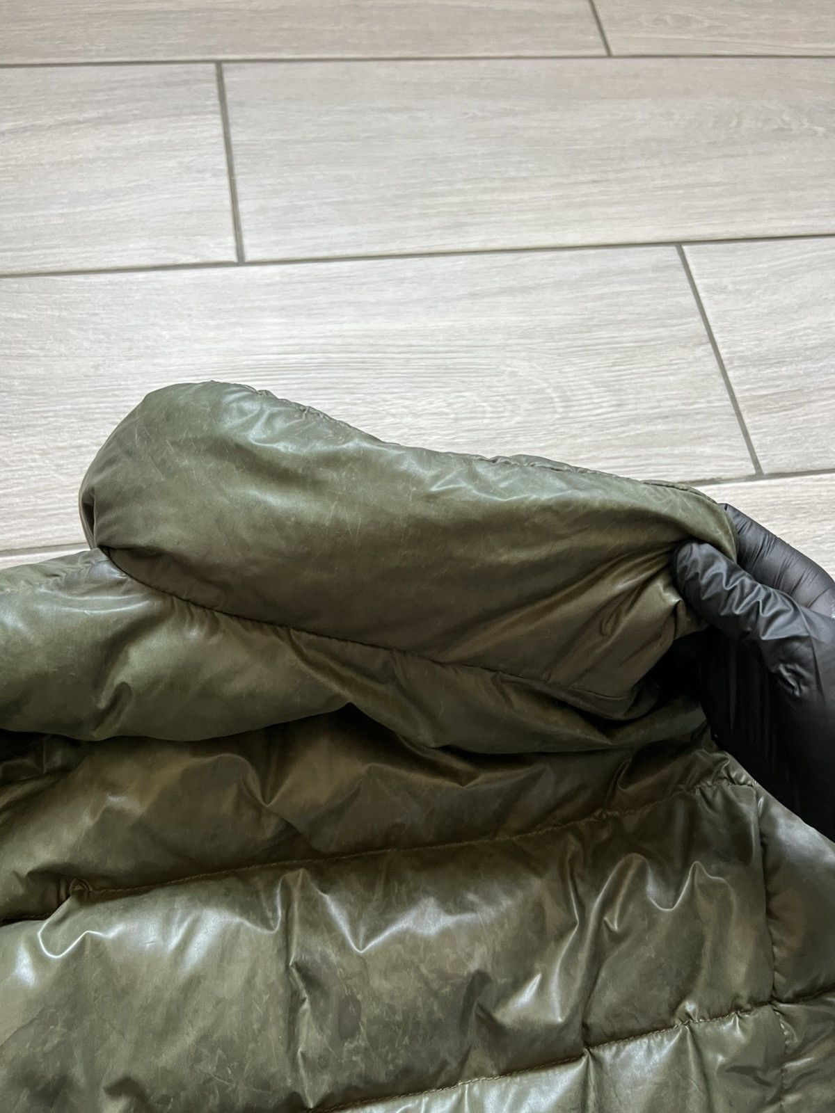 Moncler Moncler Puffer Jacket Green Large Used Size L / US 10 / IT 46 - 23 Thumbnail