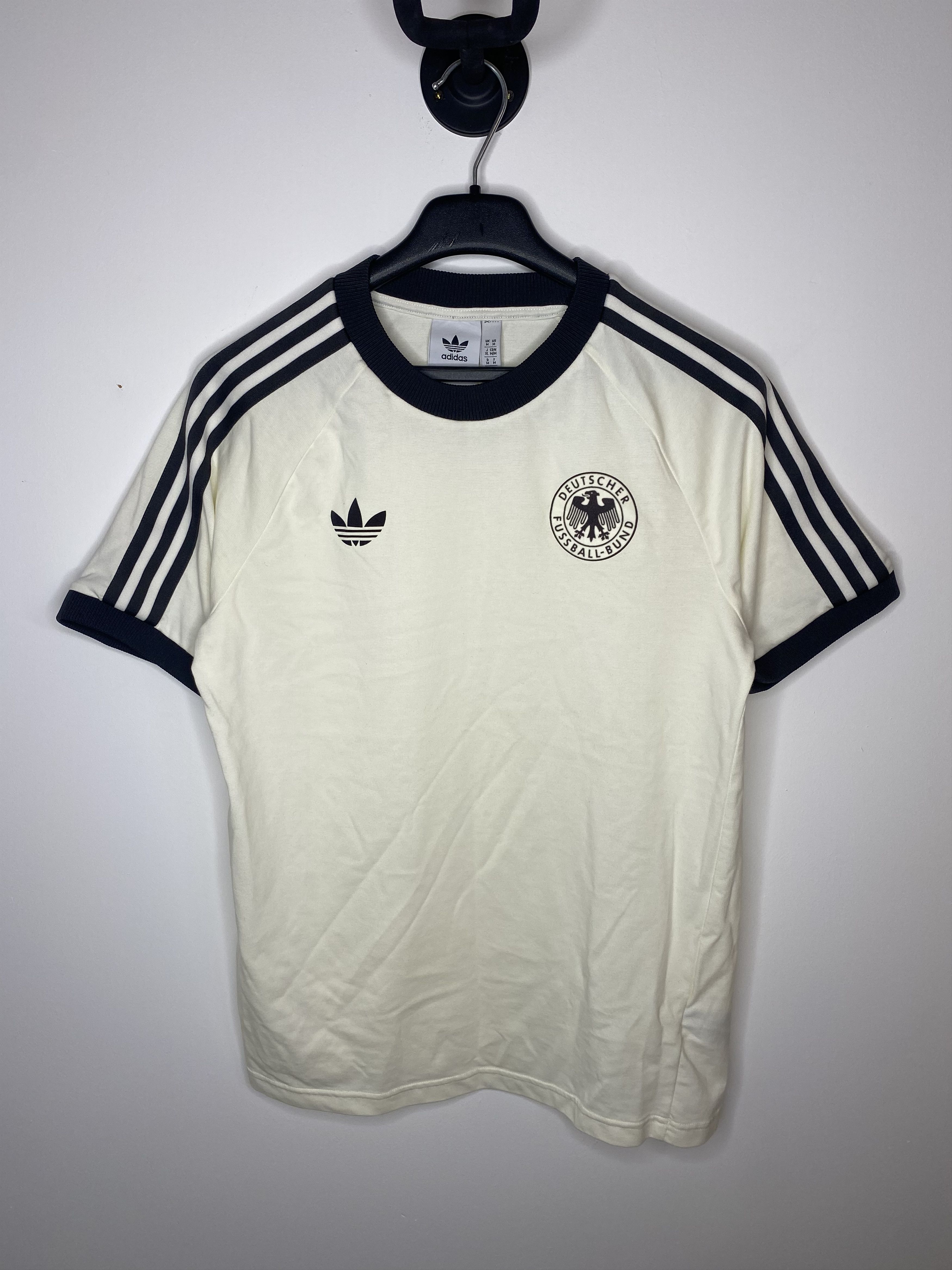 Adidas GERMANY 1979 HOME RETRO REPLICA FOOTBALL SHIRT SOCCER JERSEY Size US M / EU 48-50 / 2 - 1 Thumbnail