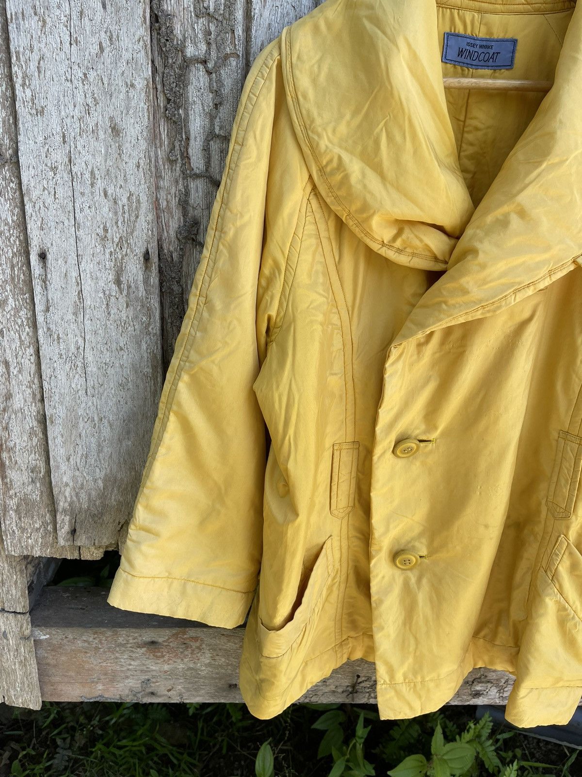 Issey Miyake Vintage 80s Issey Miyake WINDCOAT Yellow Oversized Jacket Size US M / EU 48-50 / 2 - 4 Thumbnail