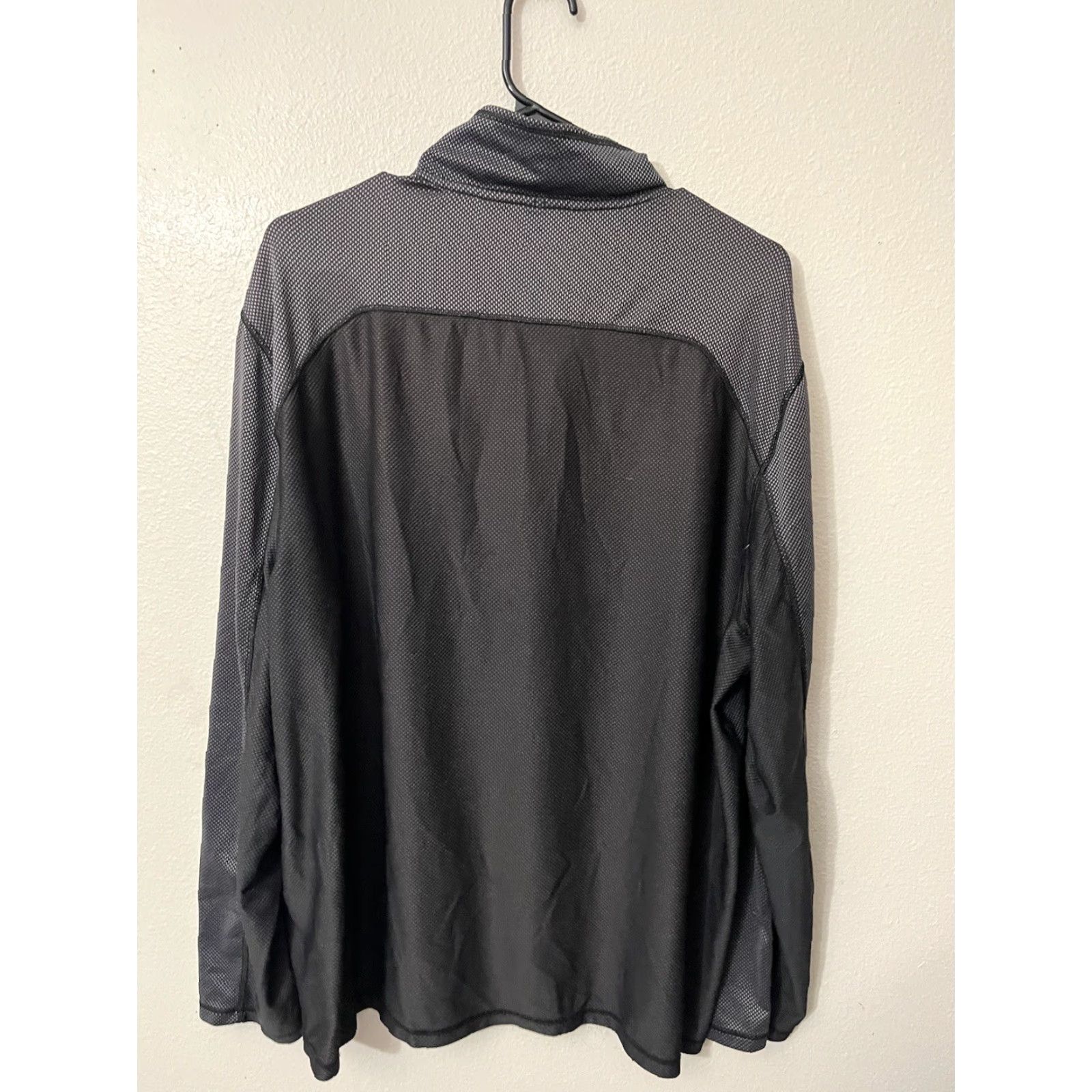 Calvin Klein CALVIN KLEIN Gray STRETCH KNIT Long Sleeve 1/4-ZIP Athletic/Performance SHIRT XL Size XL / US 12-14 / IT 48-50 - 2 Thumbnail