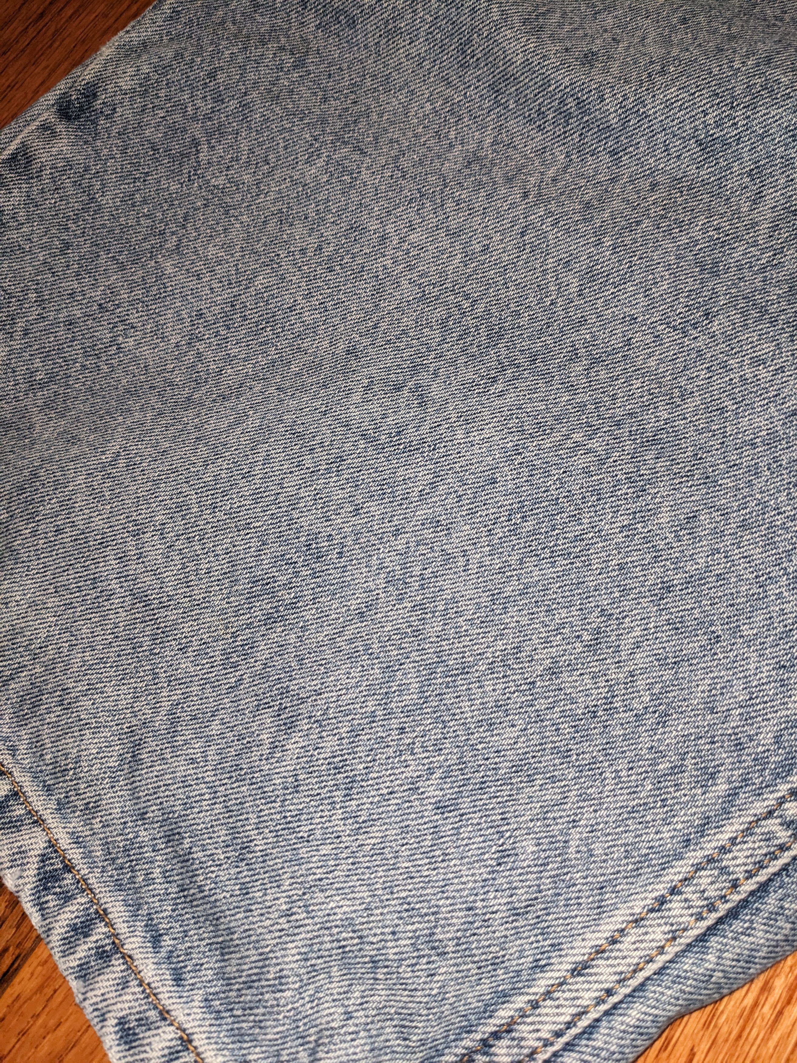 Tommy Hilfiger Vintage Y2K Tommy Hilfiger Size 33 Denim Shorts Jorts Size US 33 - 5 Thumbnail