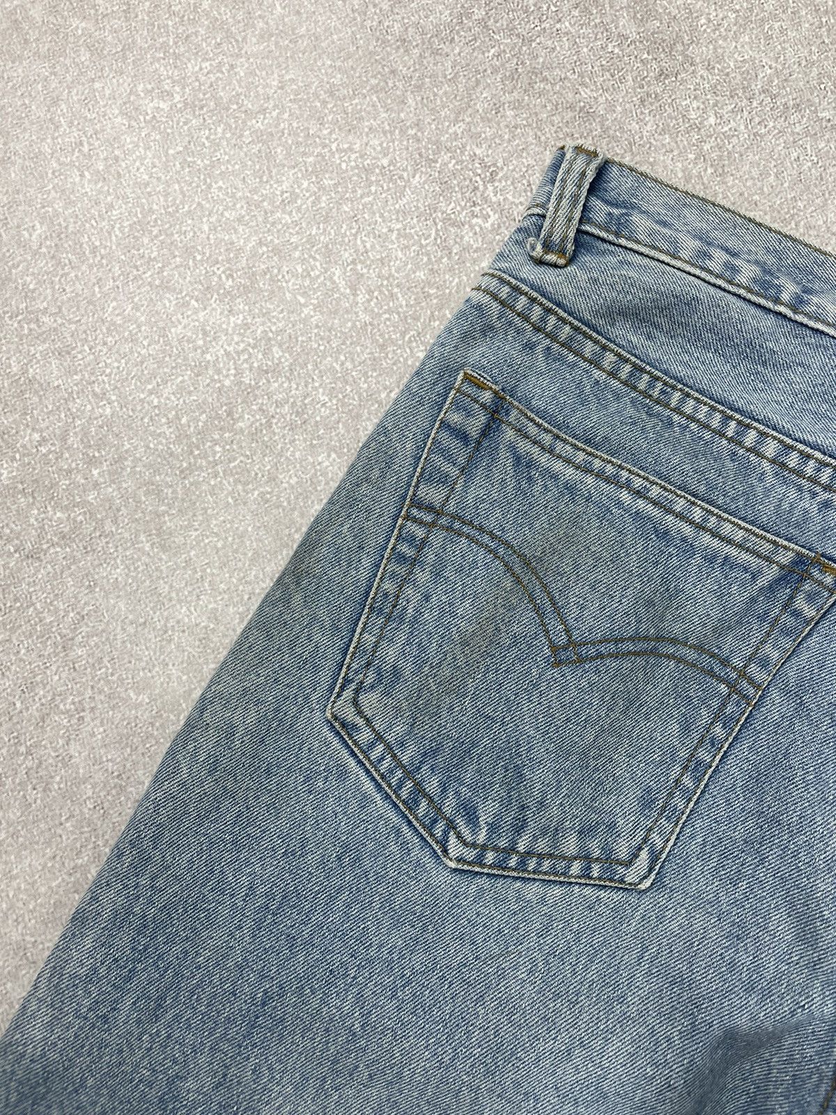 Levi's × Levi's Vintage Clothing Vintage Levis 501 Distressed Faded Blue Jeans Very Rare Size US 30 / EU 46 - 13 Thumbnail