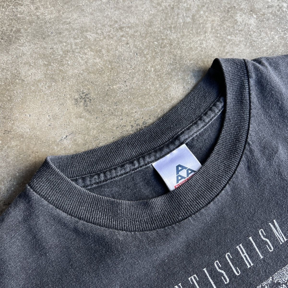 Vintage Rare 2000’s Antischism Punk Tee Size US S / EU 44-46 / 1 - 2 Thumbnail