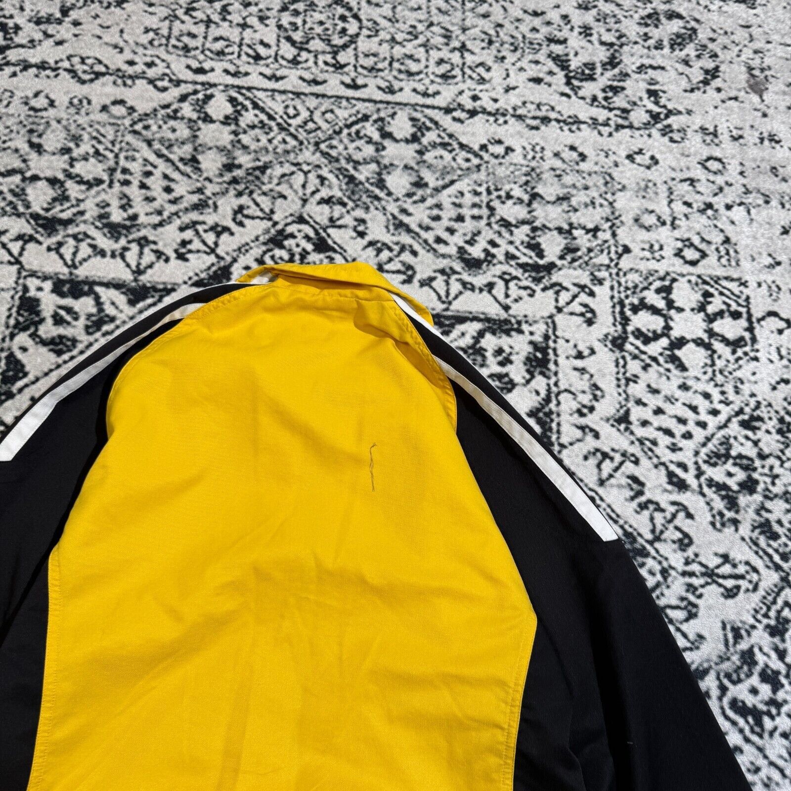 Adidas Adidas Unisex Yellow Polyester Jacket Size XXS Tracksuit Size US XXS / EU 40 - 14 Thumbnail