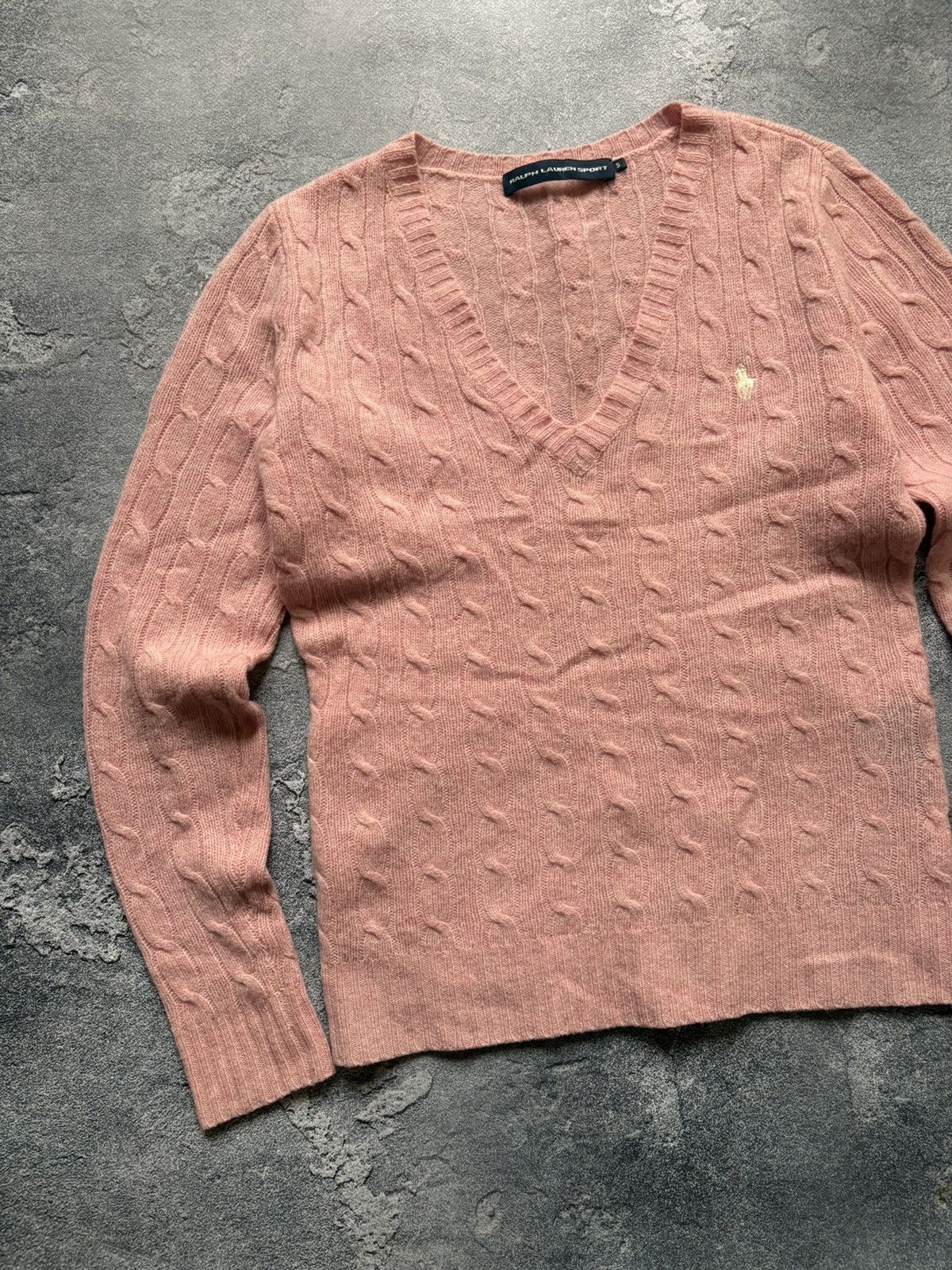 Polo Ralph Lauren Vintage Polo Ralph Lauren V-Neck Wool Pink Knitted Sweater Size S / US 4 / IT 40 - 3 Thumbnail