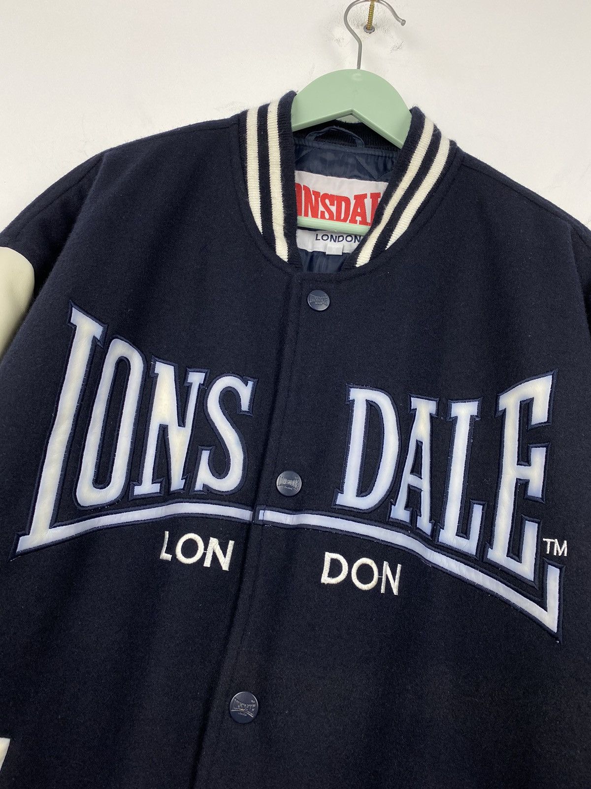 Lonsdale Lonsdale Varsity Wool Jacket Carhartt Stussy Y2K Size US L / EU 52-54 / 3 - 2 Thumbnail