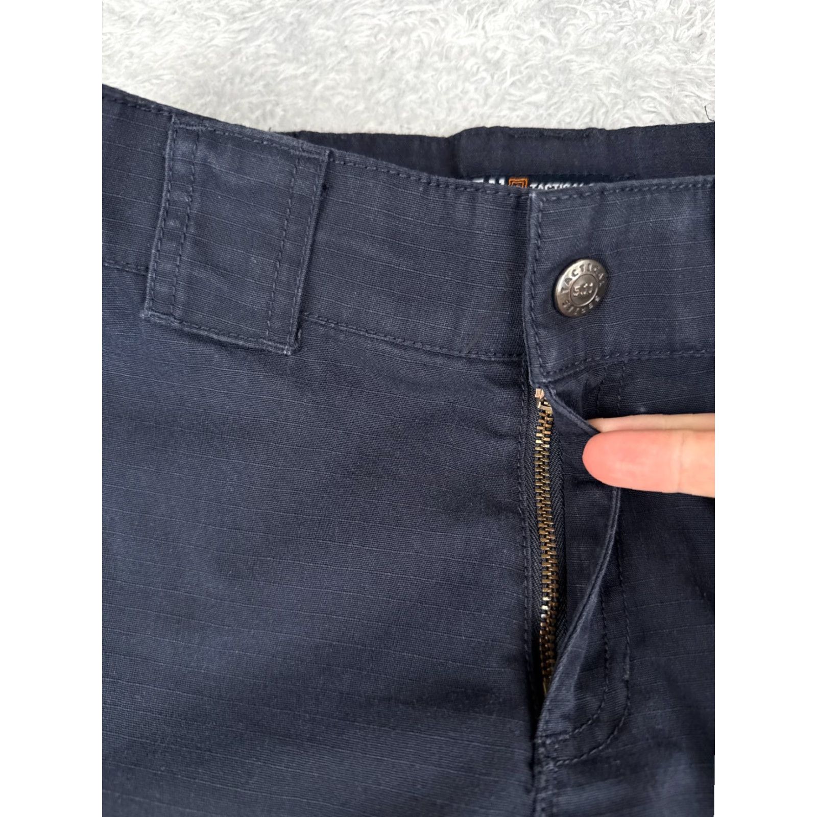 Vintage 5.11 Tactical Women’s Cargo Pants Size 2 Blue Rip-Stop Canvas Comfort Pockets Regular Fit Size 26" / US 2 / IT 38 - 5 Thumbnail