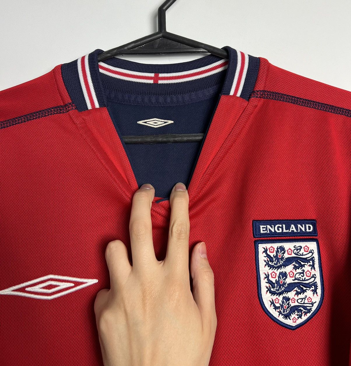 Umbro Reversible T-shirt Umbro England 2002/2004 Soccer Jersey Size US M / EU 48-50 / 2 - 4 Thumbnail