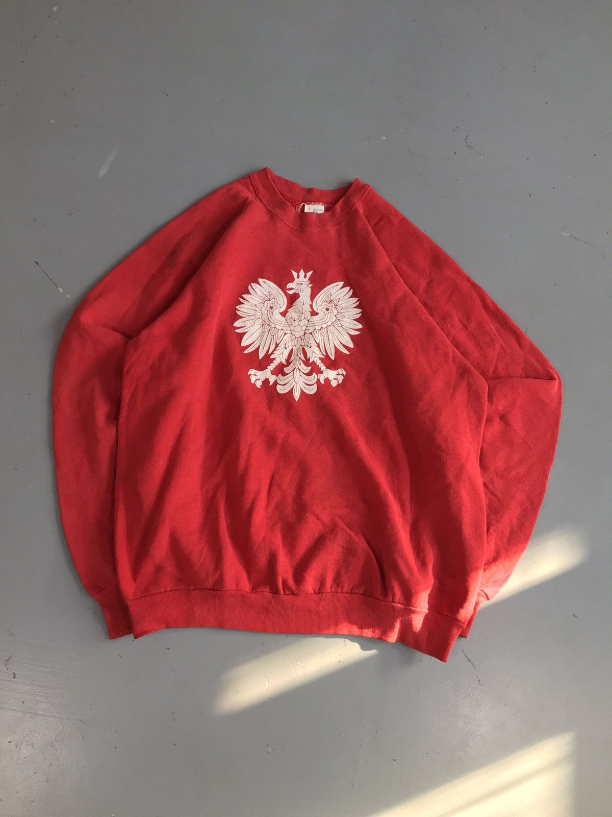 Fruit Of The Loom × Vintage Rare vintage fruit of the loom eagle printed sweatshirt Size US XL / EU 56 / 4 - 2 Thumbnail