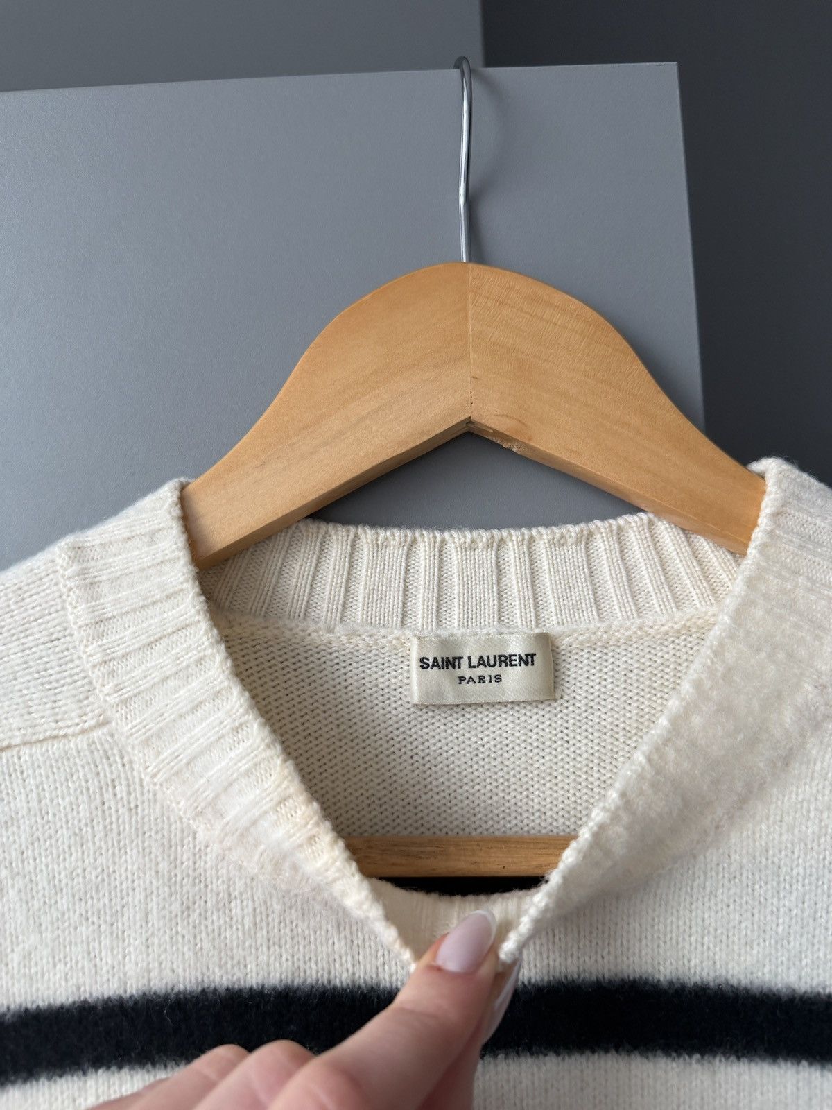 Saint Laurent Paris Saint Laurent Paris White & Black Wool Striped Sweater Size XS / US 0-2 / IT 36-38 - 2 Thumbnail