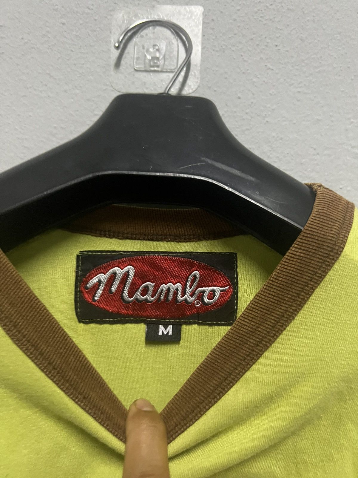 Mambo VINTAGE MAMBO SHIRT Size US M / EU 48-50 / 2 - 4 Thumbnail