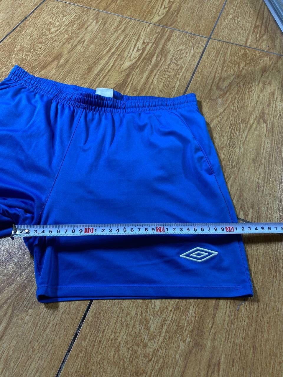Umbro × Vintage 00s Vintage Umbro x England Soccer Team Sportswear Shorts Size US 30 / EU 46 - 9 Thumbnail