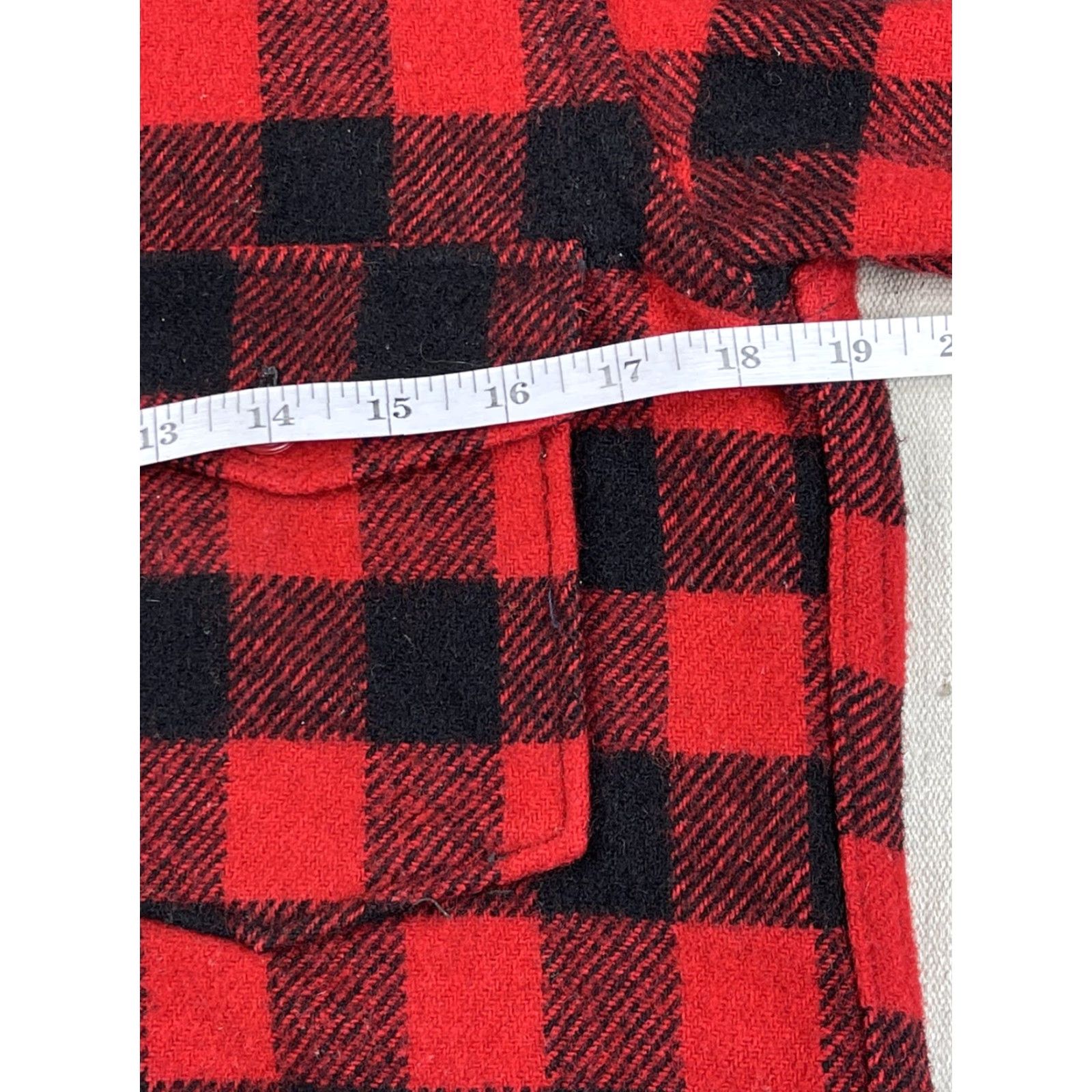 Vintage VINTAGE Woolrich Wool Jacket Shirt Red Buffalo Plaid Sz S Mens Checker Lumberjack Size US S / EU 44-46 / 1 - 6 Thumbnail