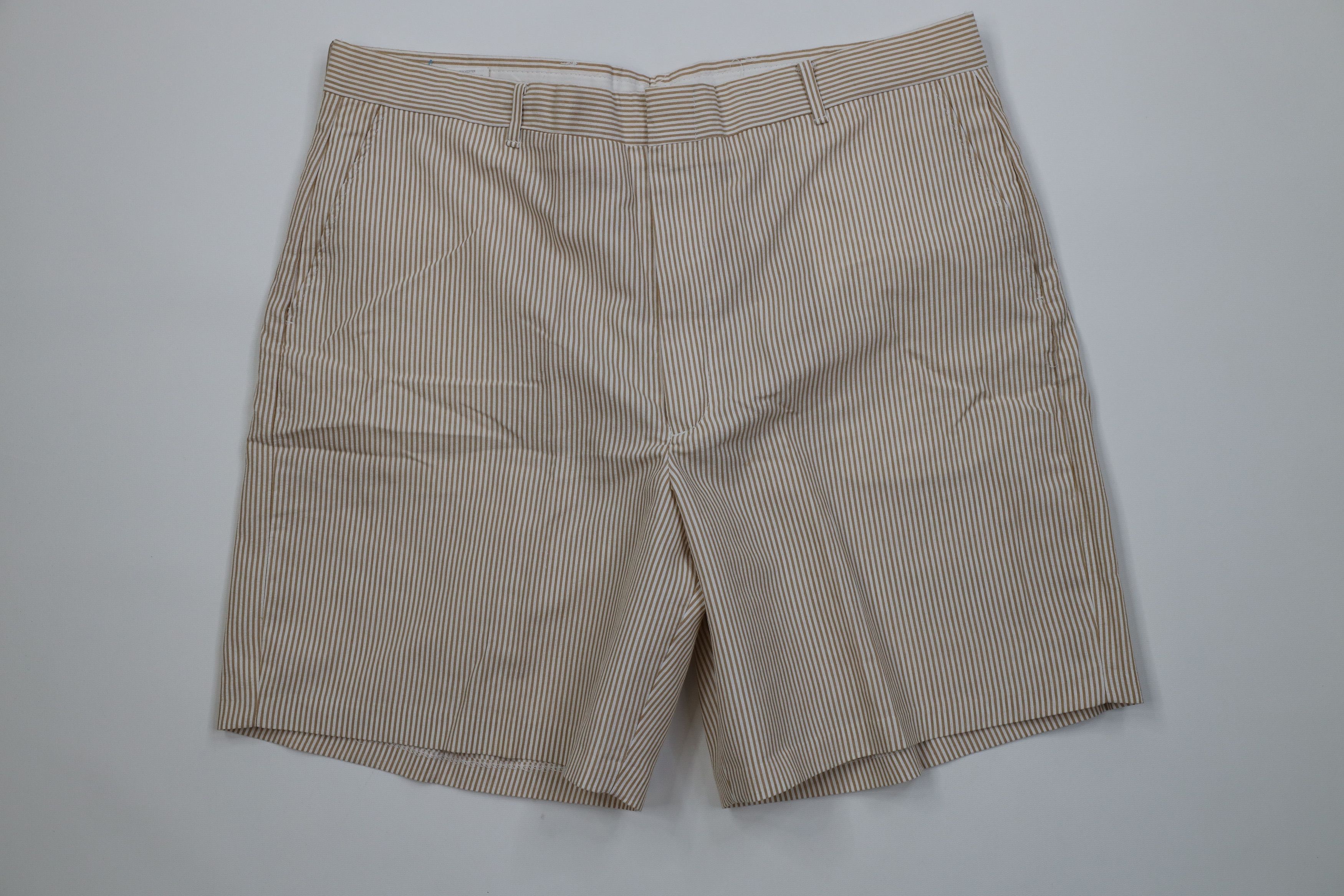 Vintage Vintage 70s Streetwear Seersucker Above Knee Chino Shorts Size US 38 / EU 54 - 1 Thumbnail