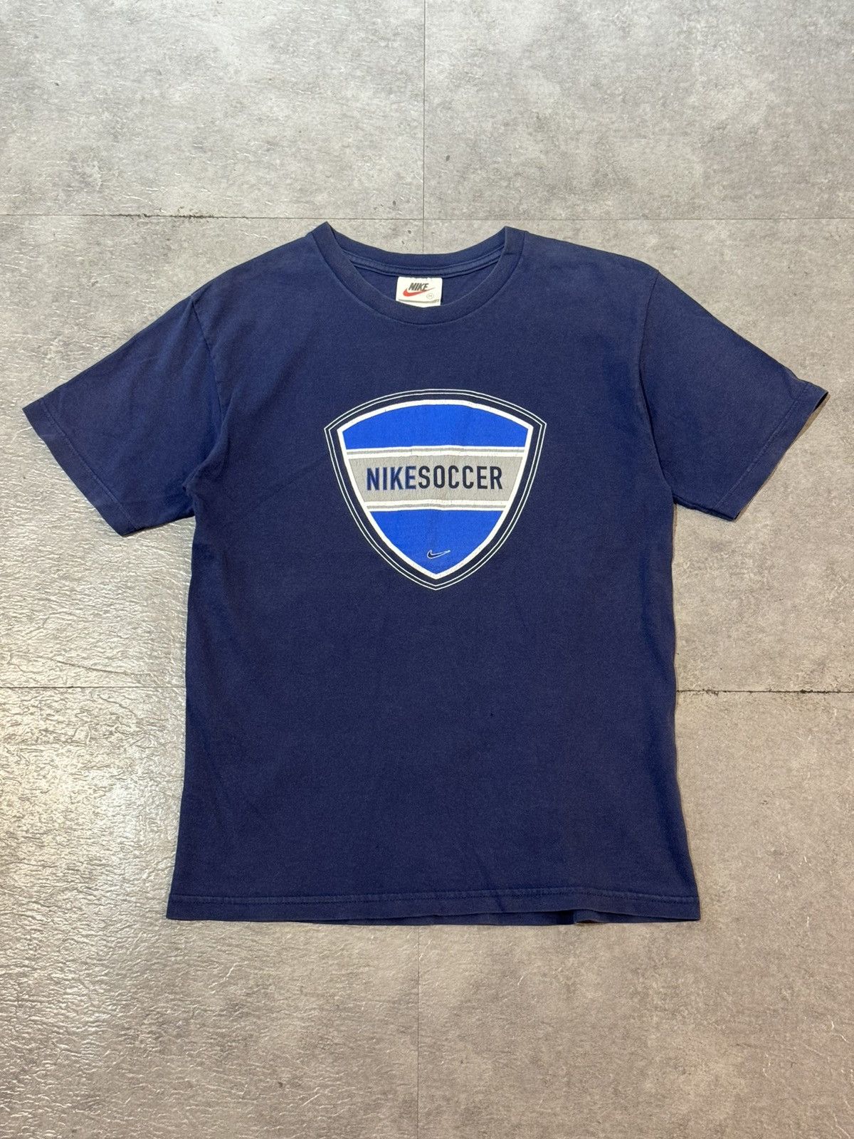 Nike Vintage Nike Soccer 90's T-shirt Size US M / EU 48-50 / 2 - 1 Thumbnail