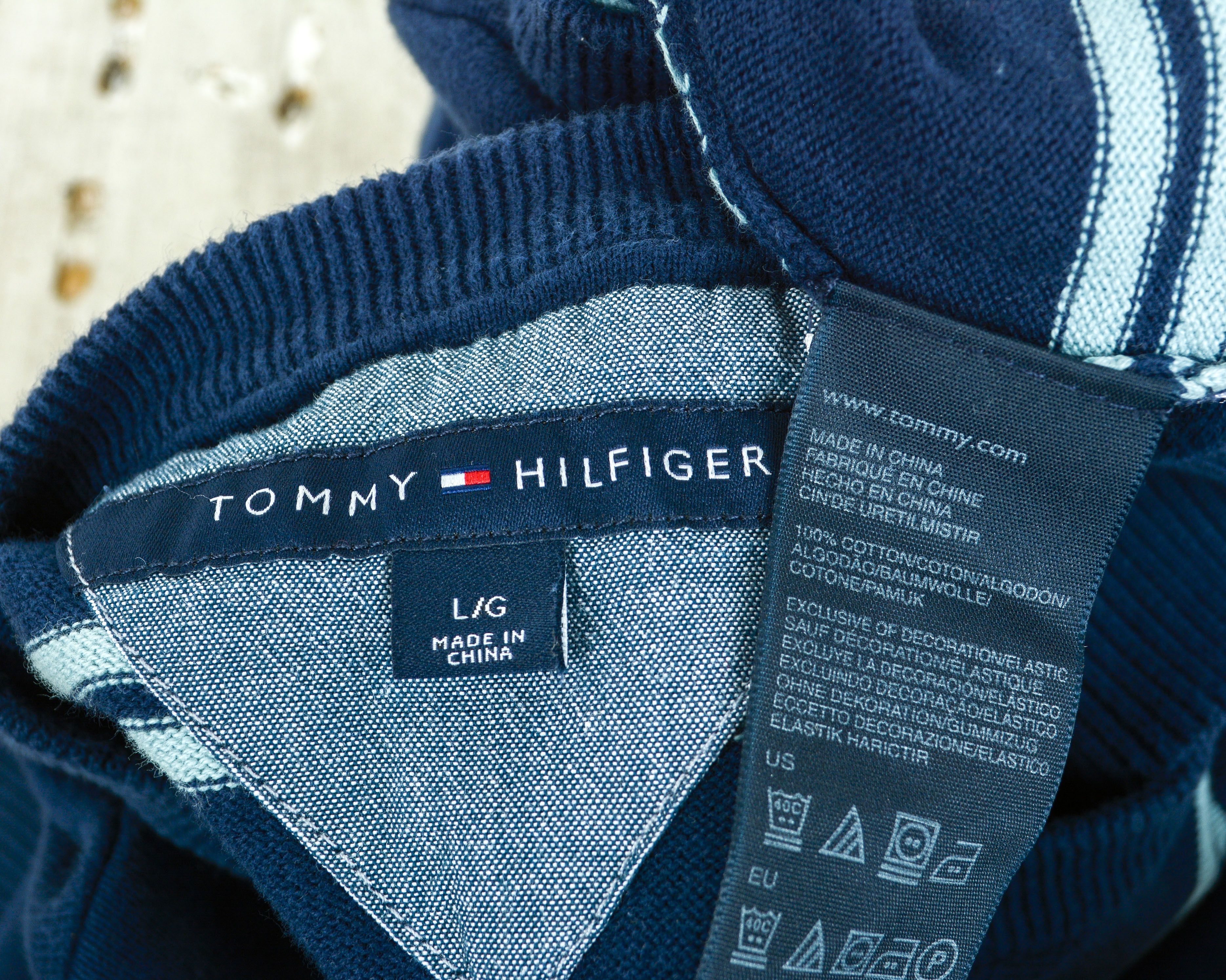 Tommy Hilfiger Men's Pullover Sweater Striped Knit Cotton V Neck Blue Size US L / EU 52-54 / 3 - 6 Thumbnail