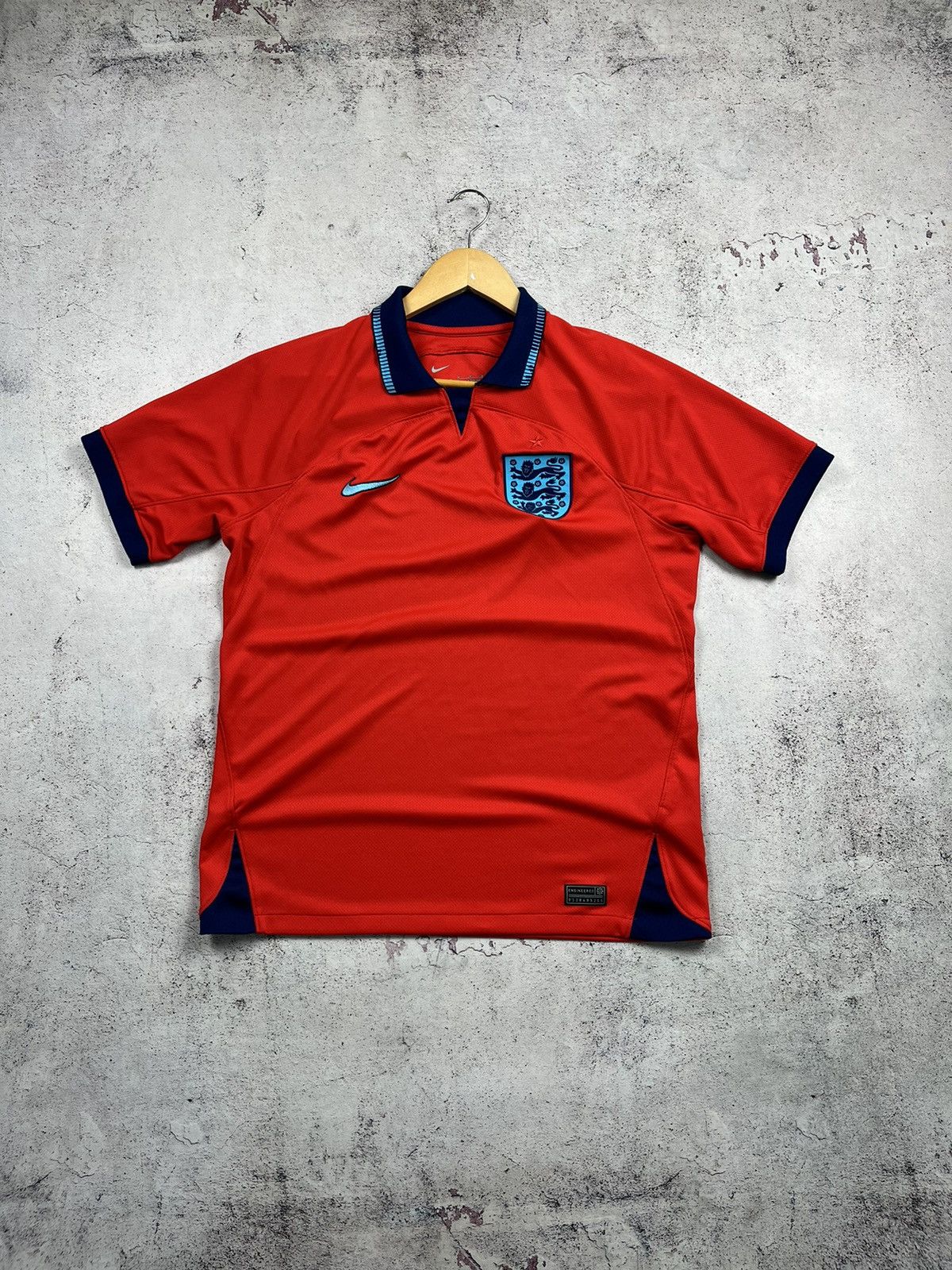 Nike NIKE ENGLAND 2022/2023 AWAY SOCCER JERSEY FOOTBALL SHIRT Size US M / EU 48-50 / 2 - 1 Thumbnail