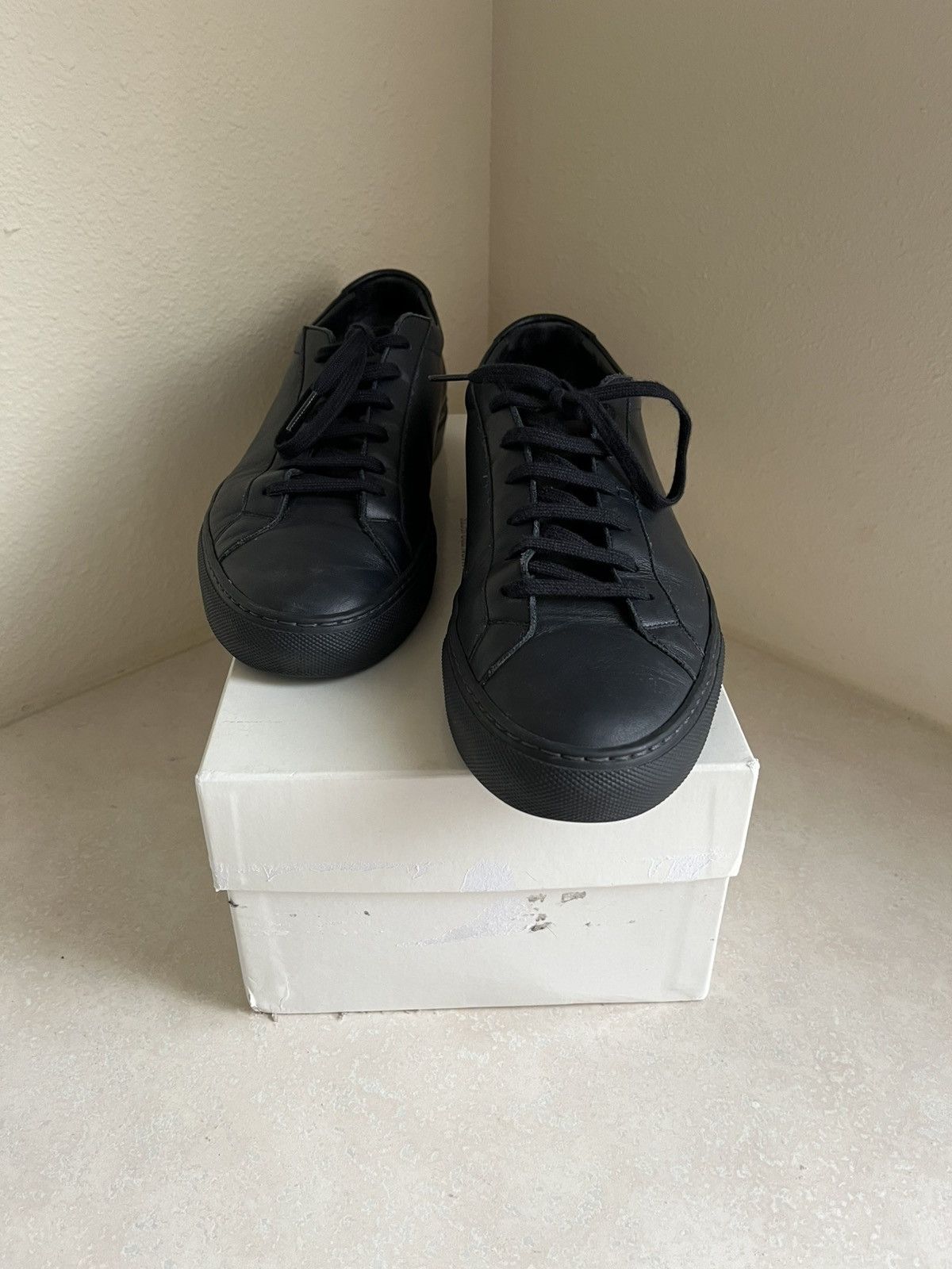 Common Projects Common Projects Low Achilles Size US 9 / EU 42 - 3 Thumbnail